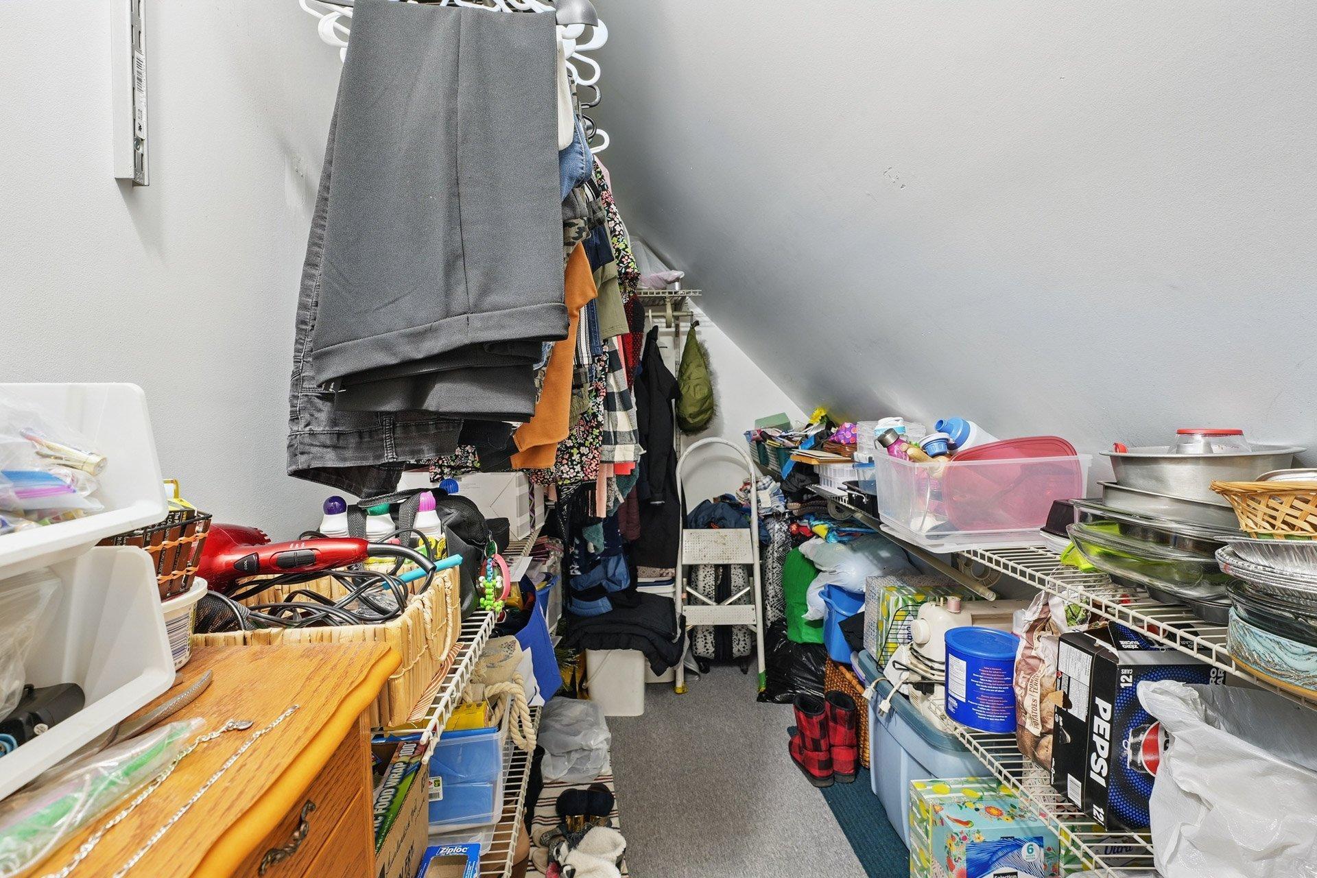 









673


Ch. Klock

,
Gatineau (Aylmer),




QC
J9J3G8

