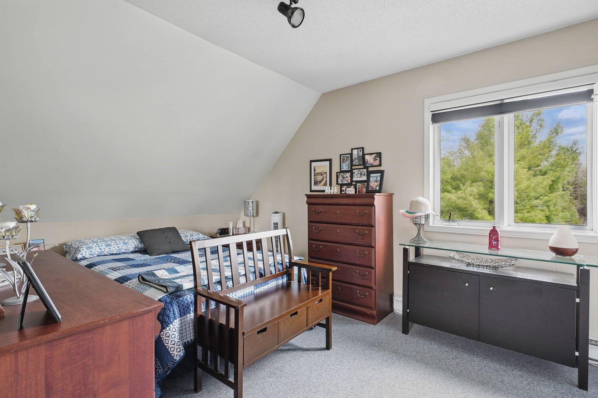 









673


Ch. Klock

,
Gatineau (Aylmer),




QC
J9J3G8

