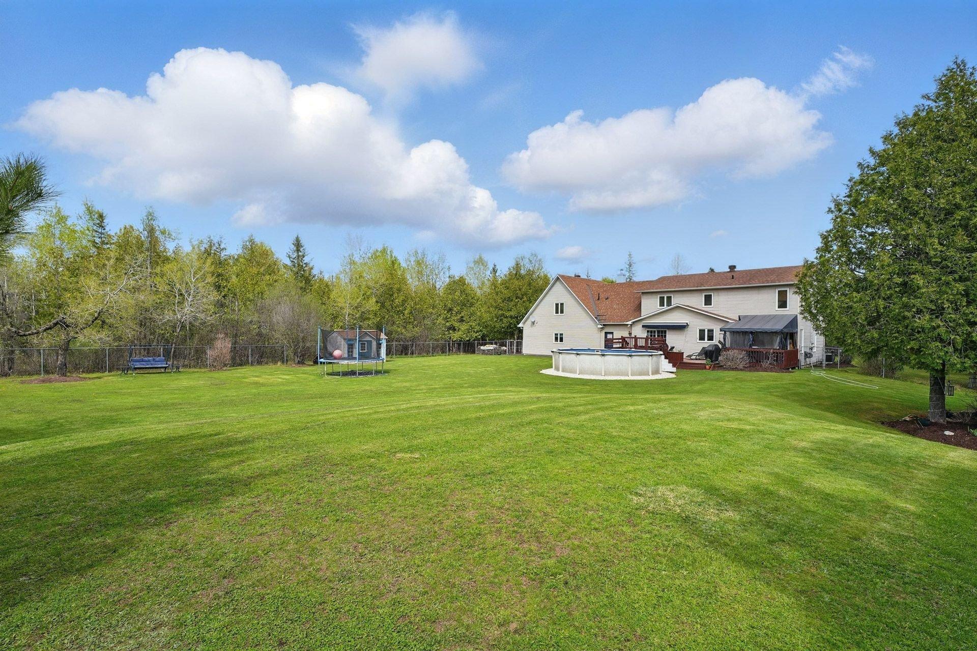 









673


Ch. Klock

,
Gatineau (Aylmer),




QC
J9J3G8

