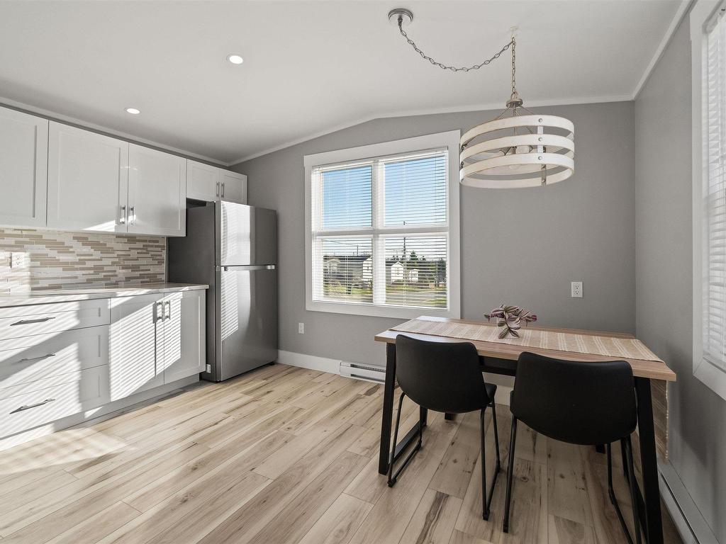 












40 Skyline Drive

,
Harrietsfield,




NS
B3V 1B3


