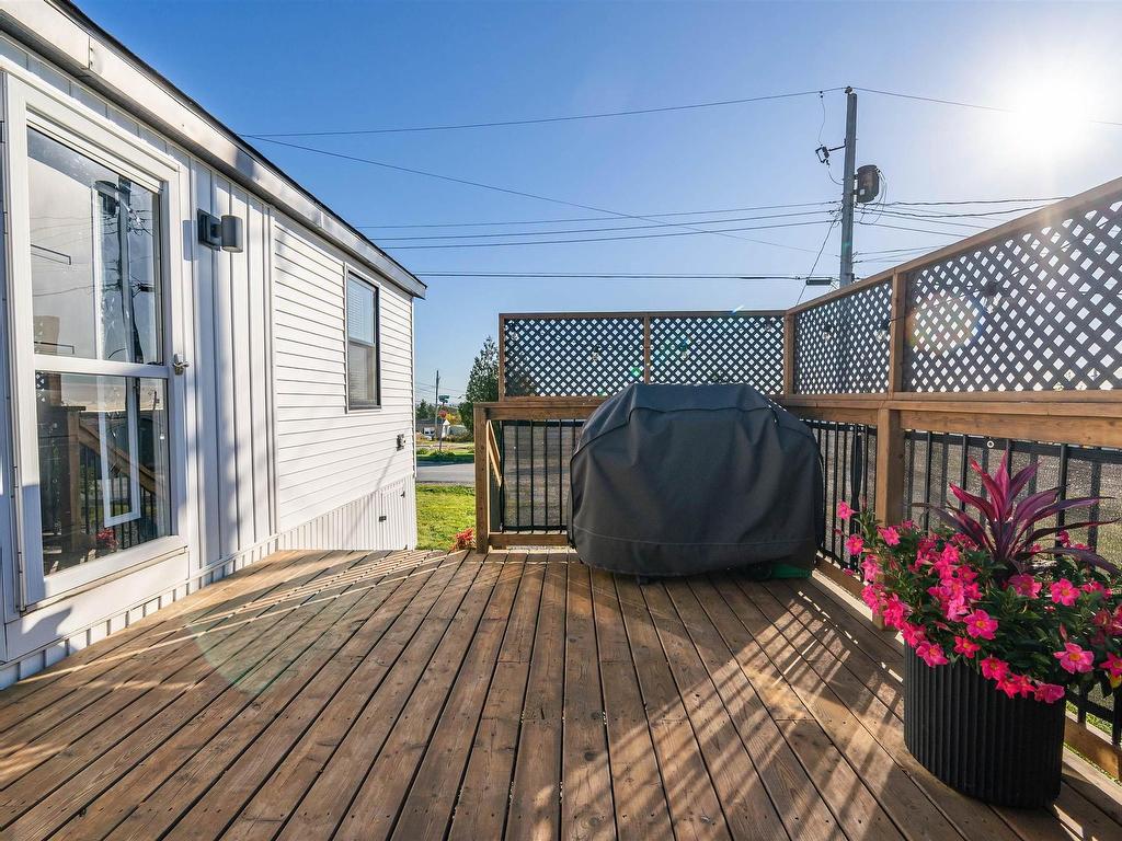 












40 Skyline Drive

,
Harrietsfield,




NS
B3V 1B3

