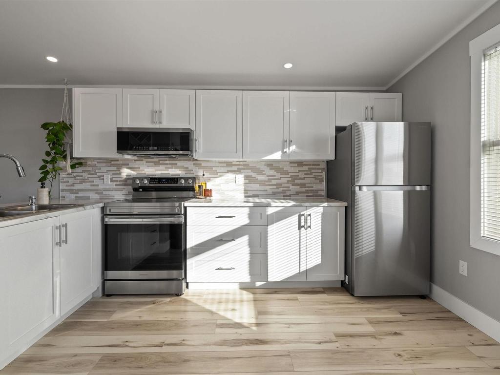 












40 Skyline Drive

,
Harrietsfield,




NS
B3V 1B3

