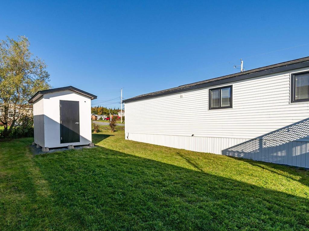 












40 Skyline Drive

,
Harrietsfield,




NS
B3V 1B3

