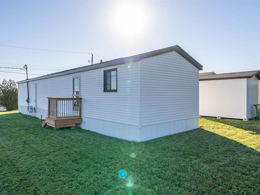 












40 Skyline Drive

,
Harrietsfield,




NS
B3V 1B3

