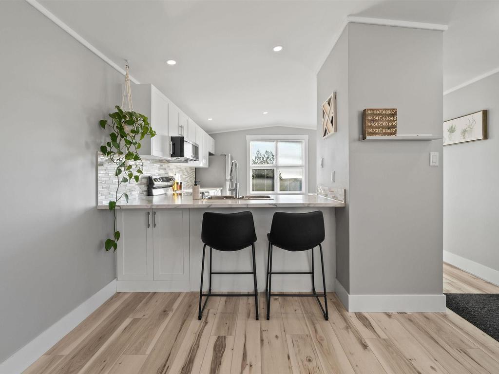 












40 Skyline Drive

,
Harrietsfield,




NS
B3V 1B3

