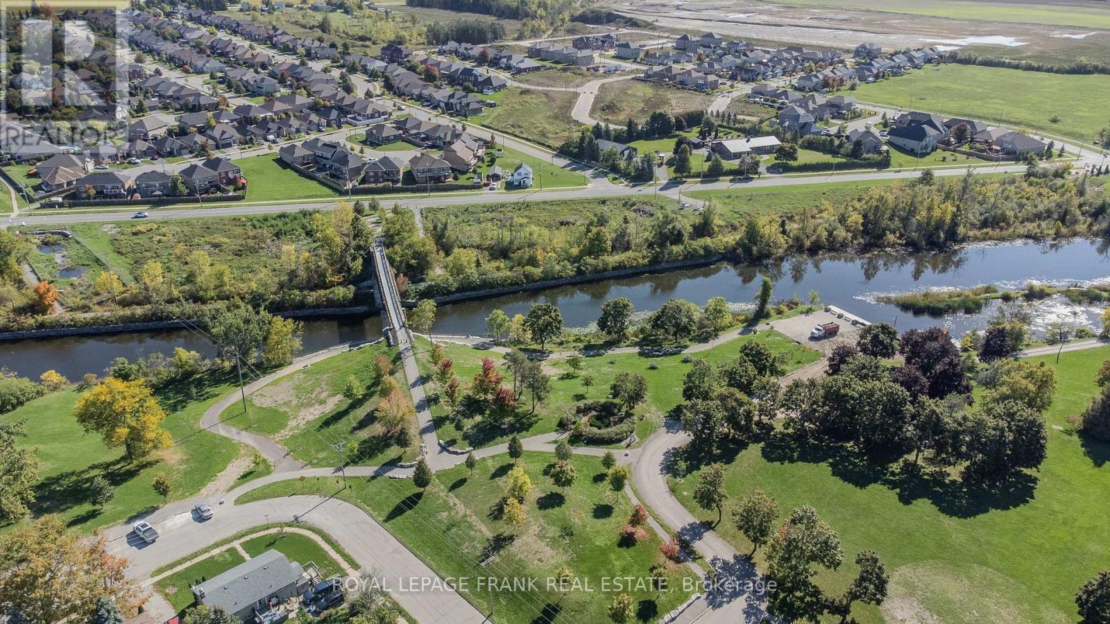 












32 MELBOURNE STREET E

,
Kawartha Lakes (Lindsay),




Ontario
K9V1X7

