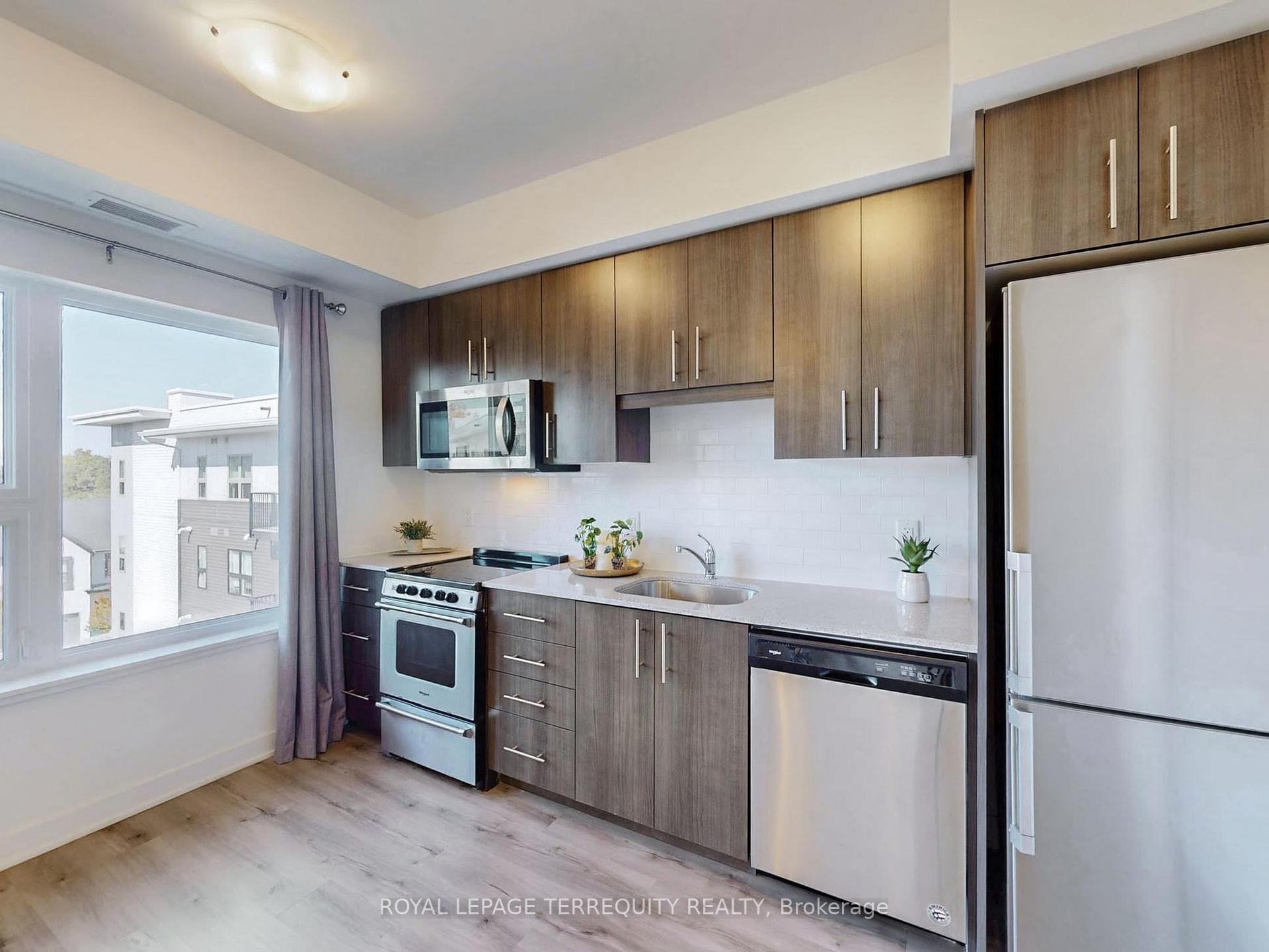 









110


Fergus

Avenue, 419,
Kitchener,




ON
N2A 0K9

