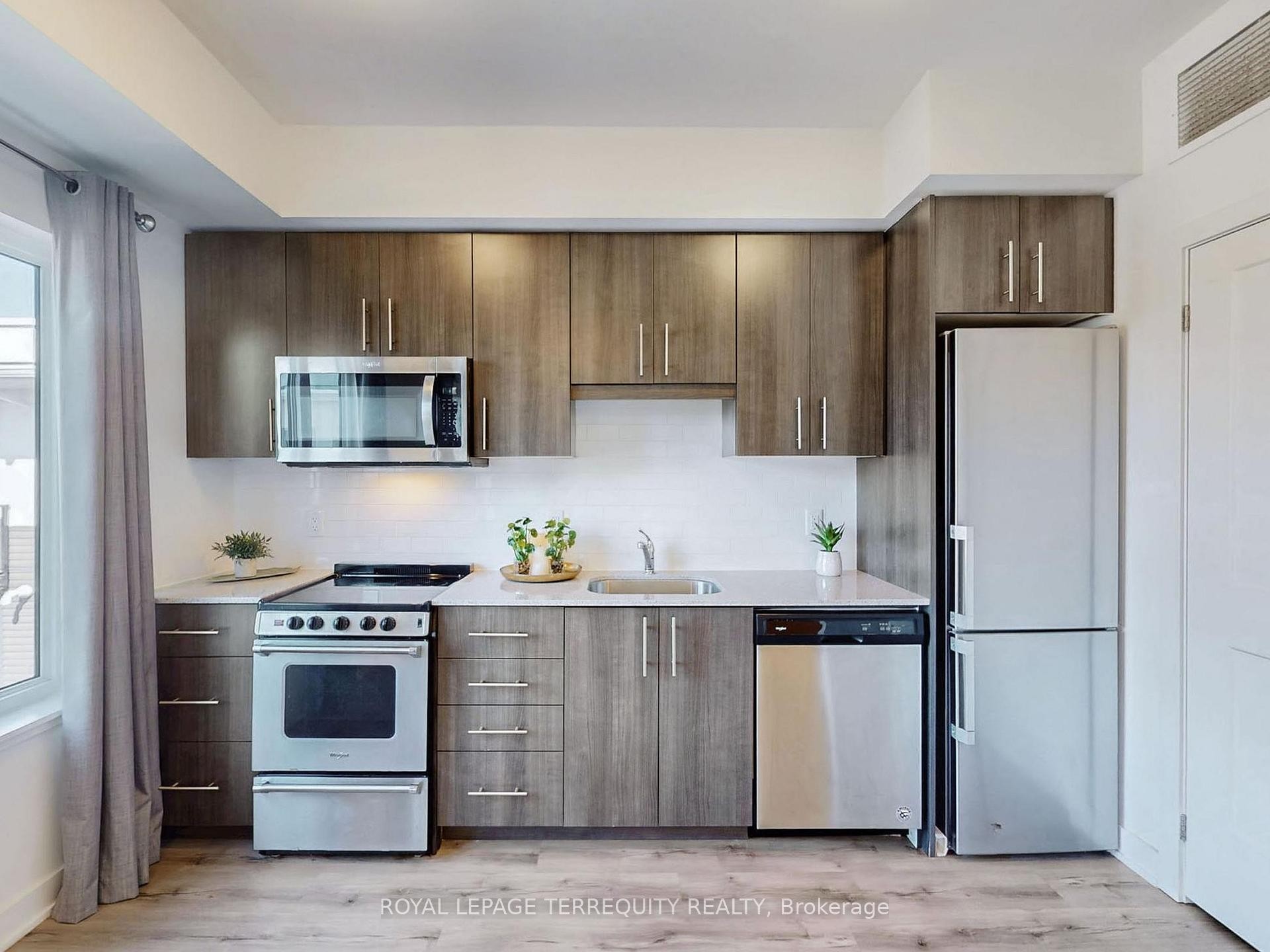 









110


Fergus

Avenue, 419,
Kitchener,




ON
N2A 0K9

