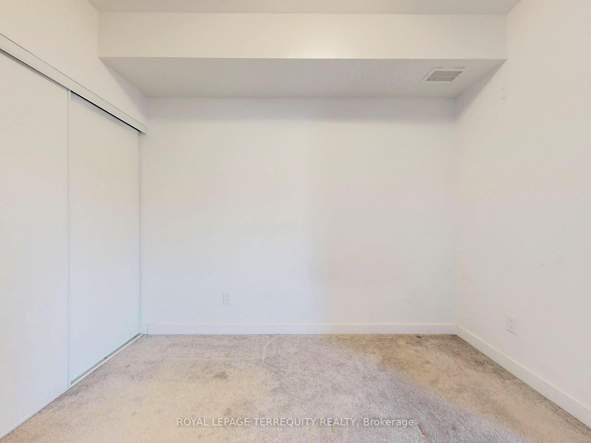 









110


Fergus

Avenue, 419,
Kitchener,




ON
N2A 0K9

