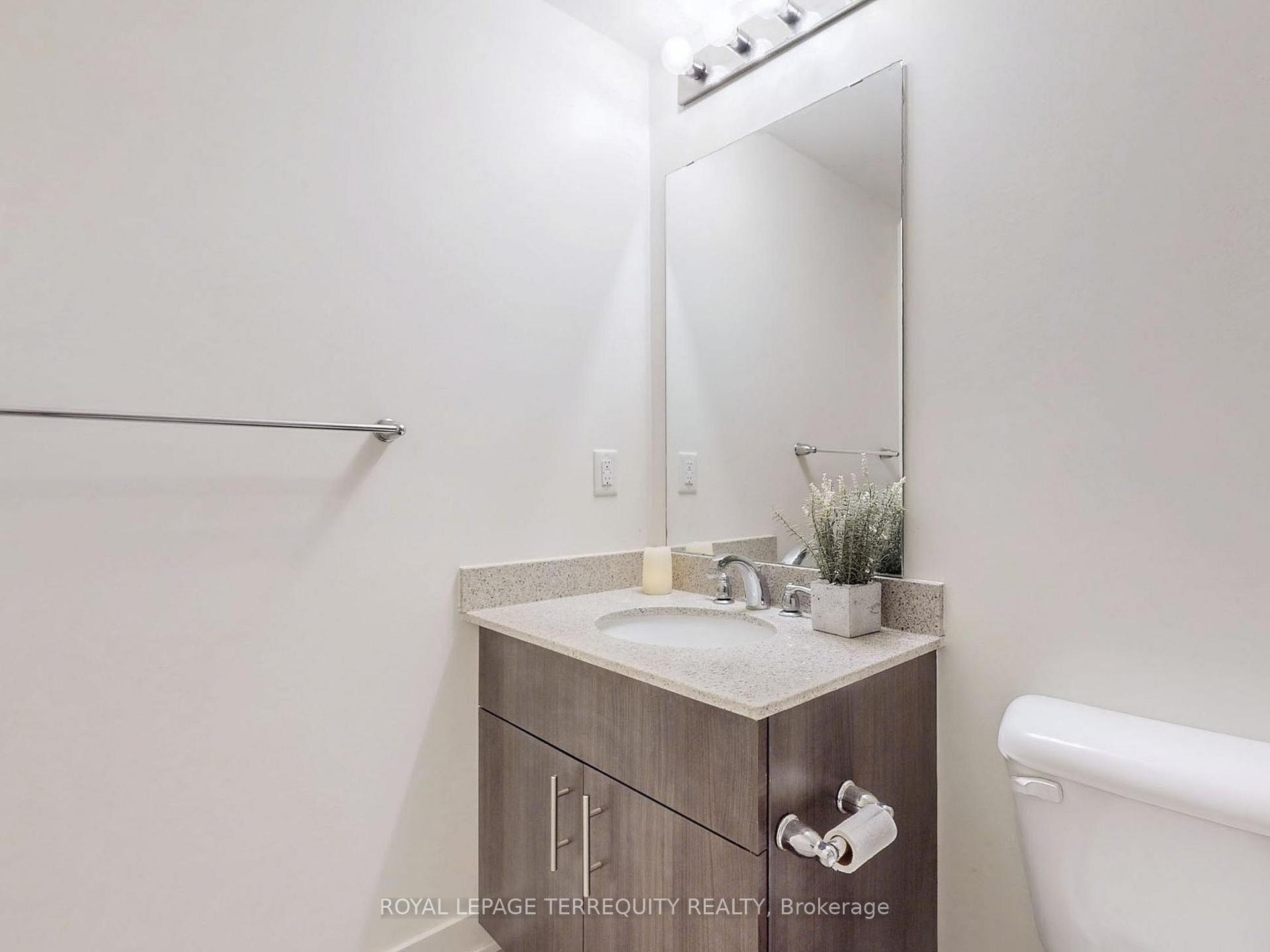 









110


Fergus

Avenue, 419,
Kitchener,




ON
N2A 0K9

