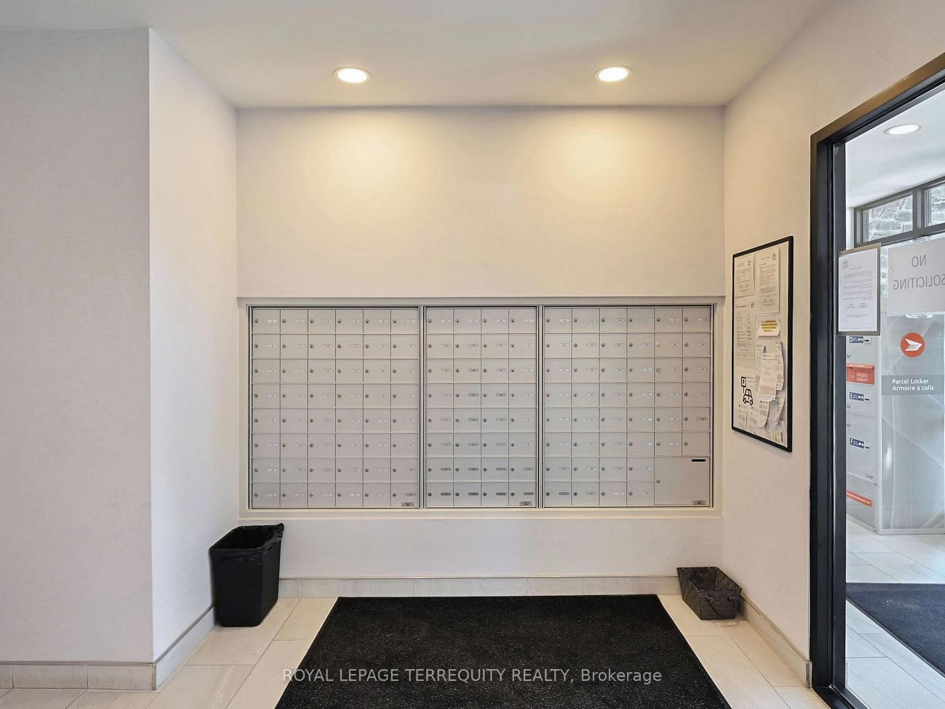 









110


Fergus

Avenue, 419,
Kitchener,




ON
N2A 0K9

