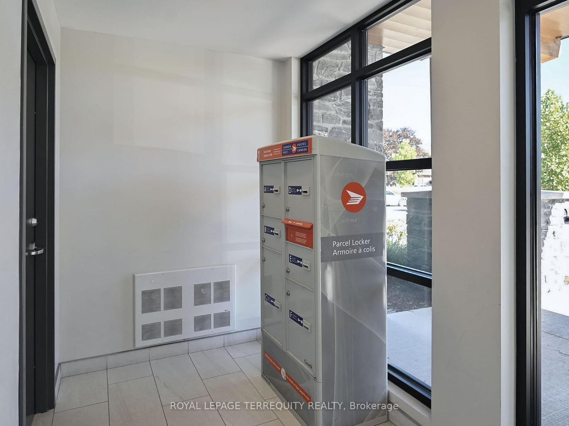 









110


Fergus

Avenue, 419,
Kitchener,




ON
N2A 0K9

