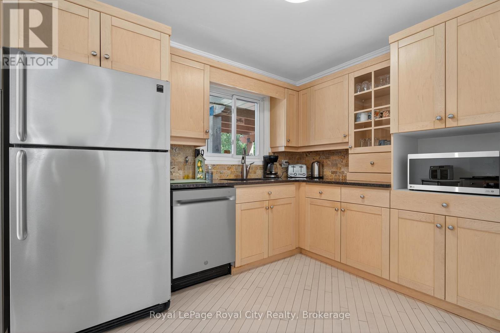 












68 SUNSET BOULEVARD

,
Cambridge,




Ontario
N1S1A7

