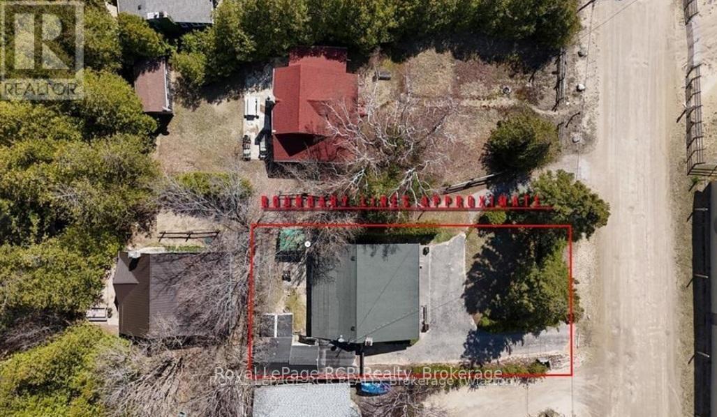 












9 LAKESHORE BOULEVARD S

,
South Bruce Peninsula,




Ontario
N0H2G0

