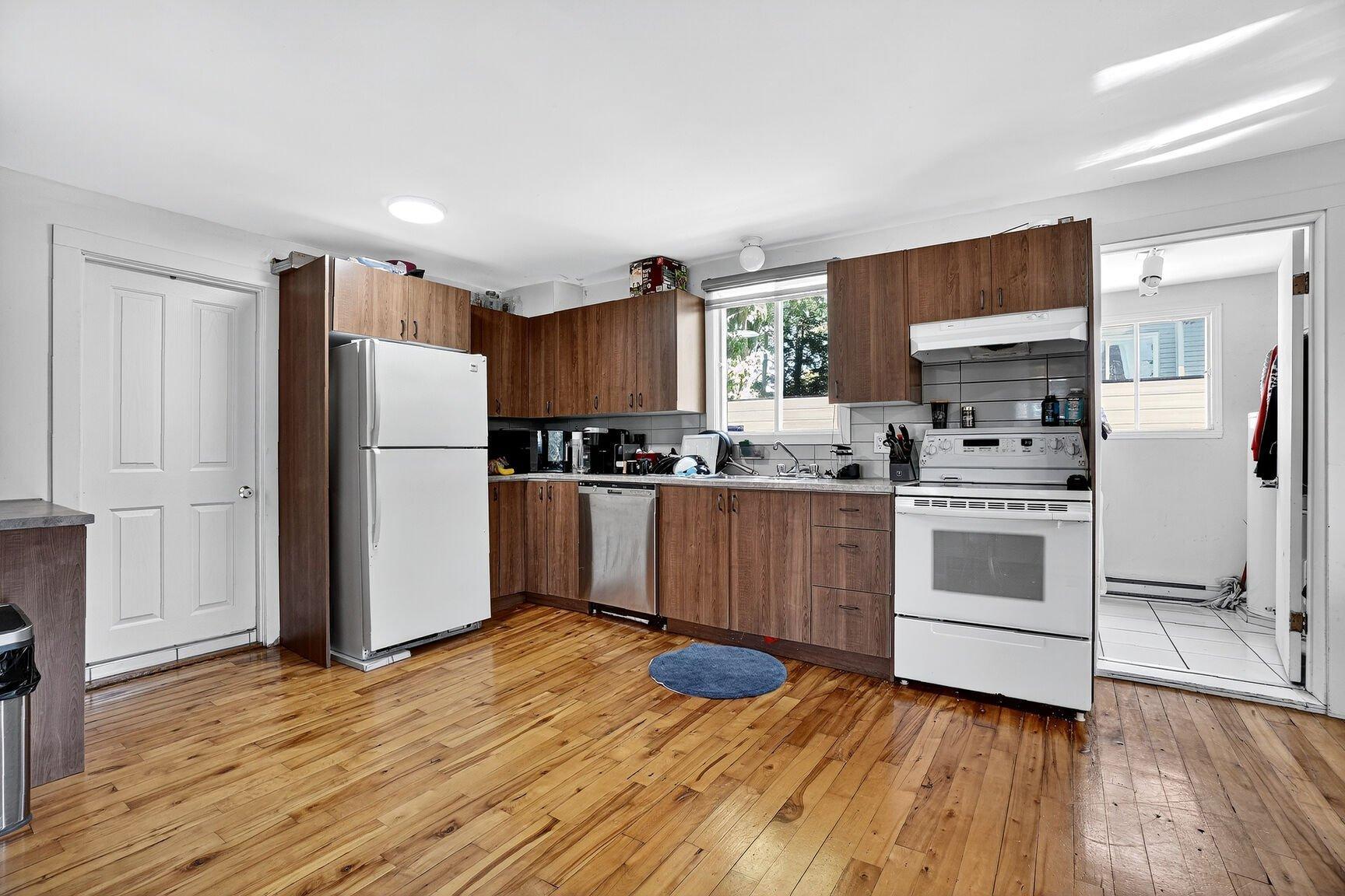 









123


Rue Féré

,
Saint-Eustache,




QC
J7R2T4

