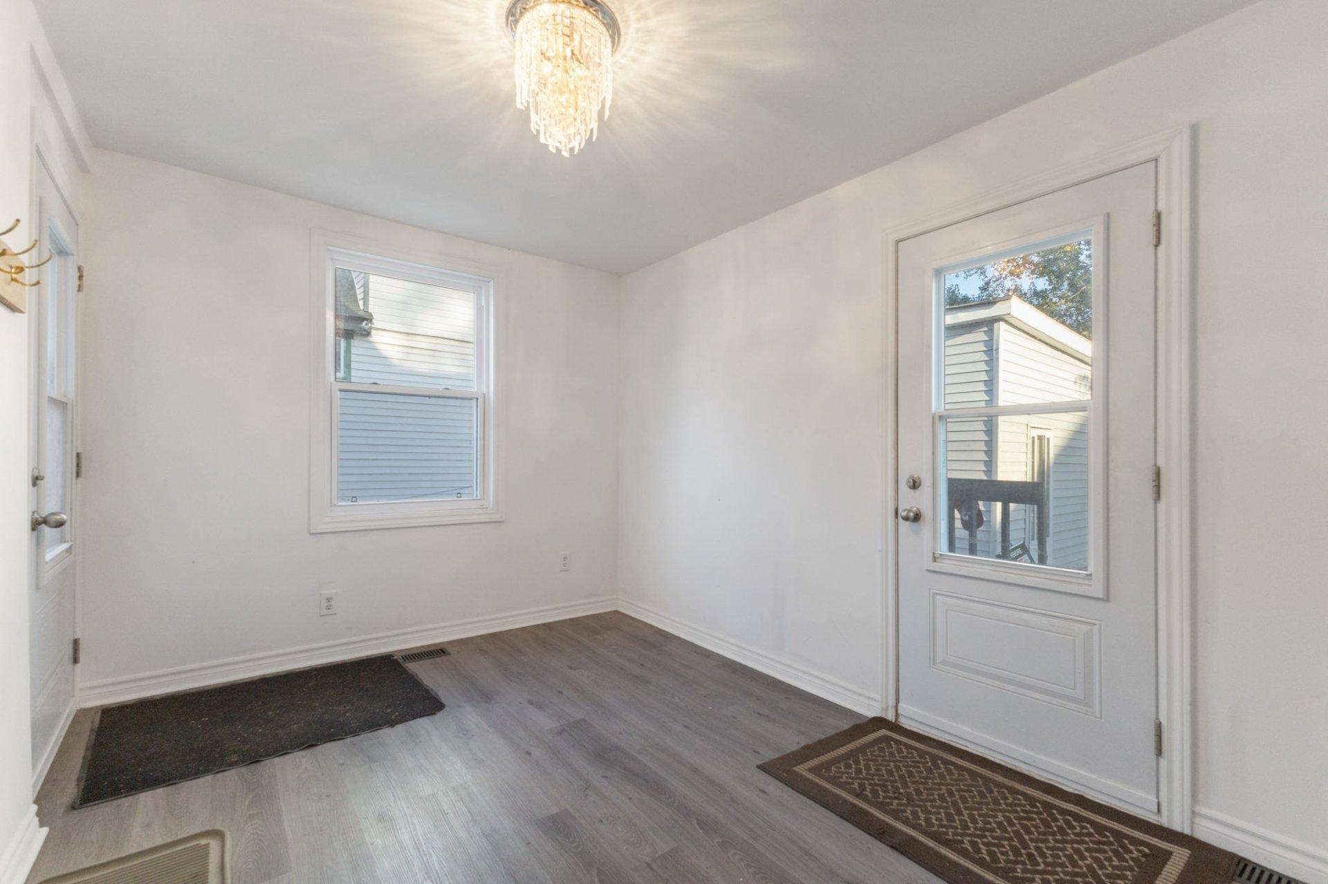 









820


Rue St-Louis

,
Gatineau (Gatineau),




QC
J8T2S4

