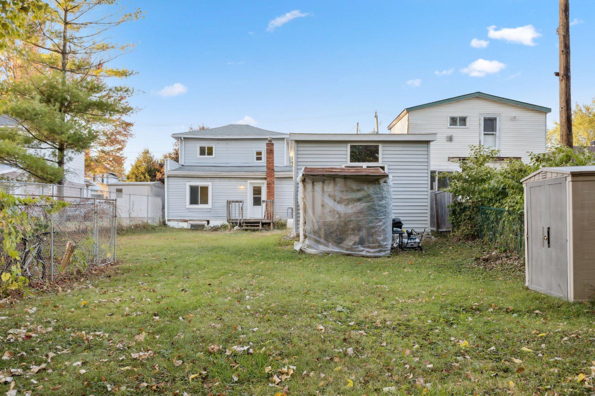 









820


Rue St-Louis

,
Gatineau (Gatineau),




QC
J8T2S4

