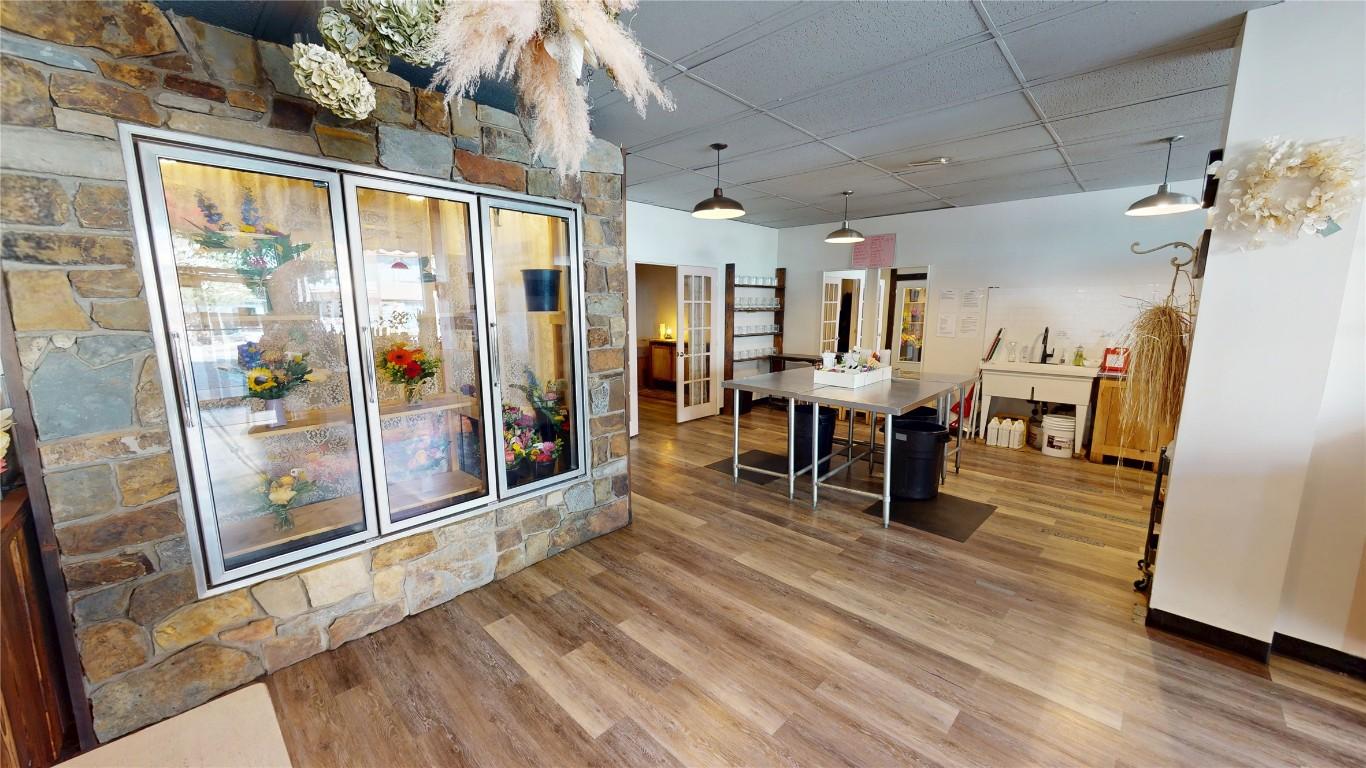 









24


10th

Avenue,
Cranbrook,




BC
V1C 2M8

