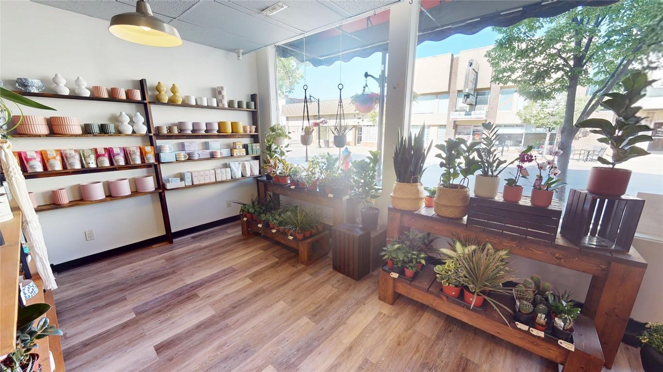 









24


10th

Avenue,
Cranbrook,




BC
V1C 2M8

