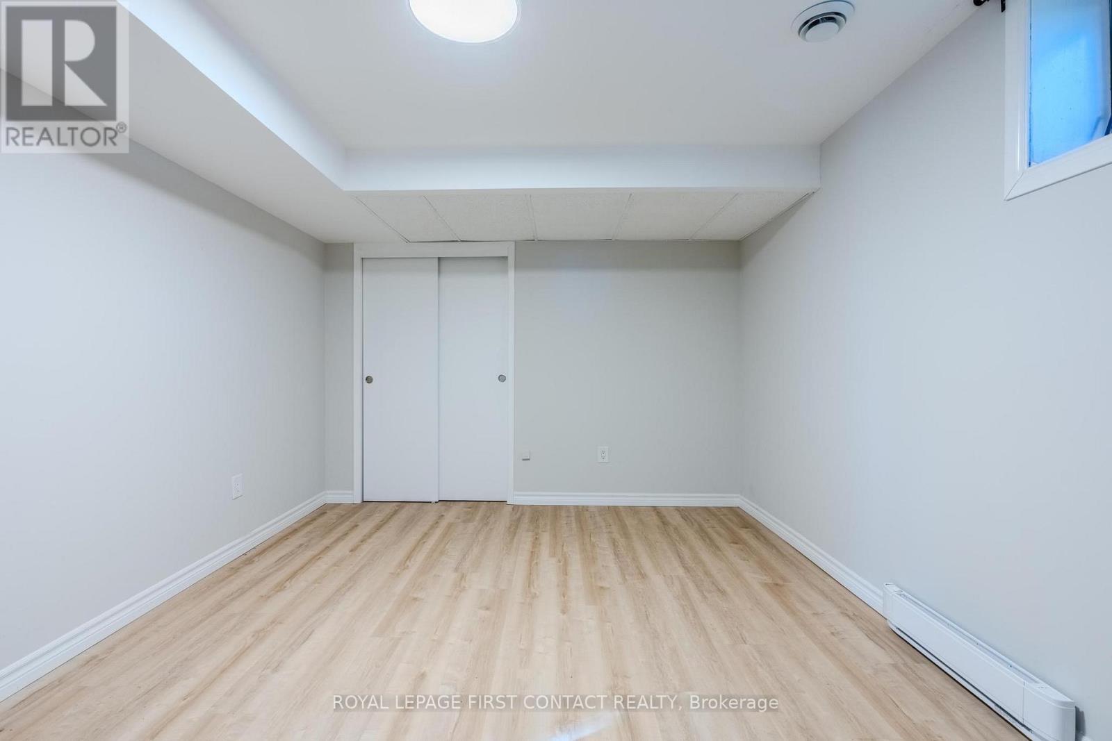 












312 BARNETT AVENUE

,
Midland,




Ontario
L4R4Z8

