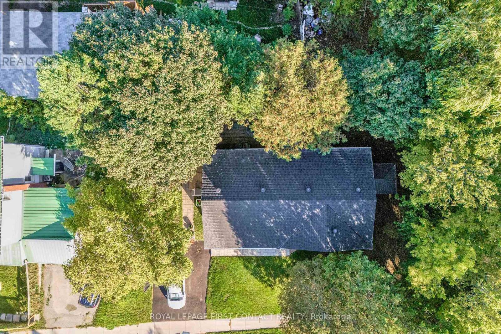 












312 BARNETT AVENUE

,
Midland,




Ontario
L4R4Z8

