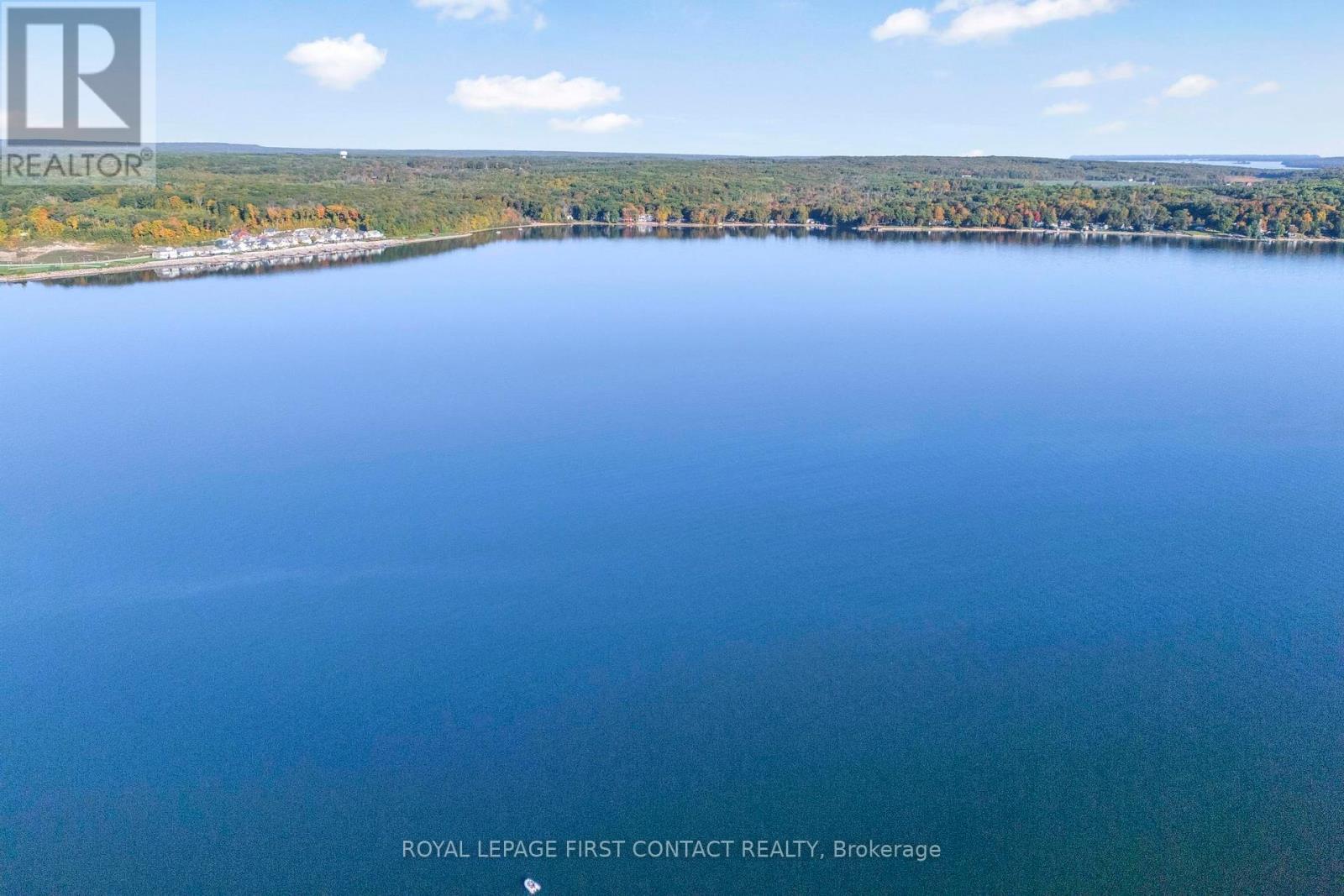 












312 BARNETT AVENUE

,
Midland,




Ontario
L4R4Z8

