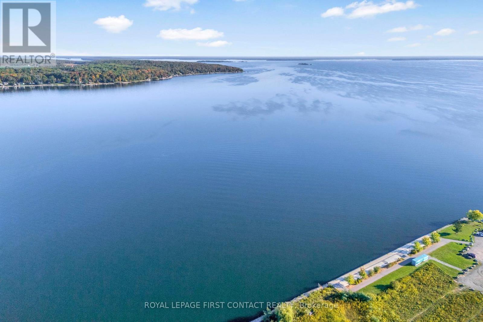 












312 BARNETT AVENUE

,
Midland,




Ontario
L4R4Z8

