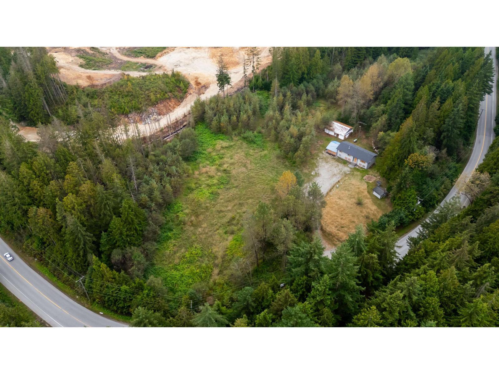 












32482 DEWDNEY TRUNK ROAD

,
Mission,







British Columbia
V2V7E8

