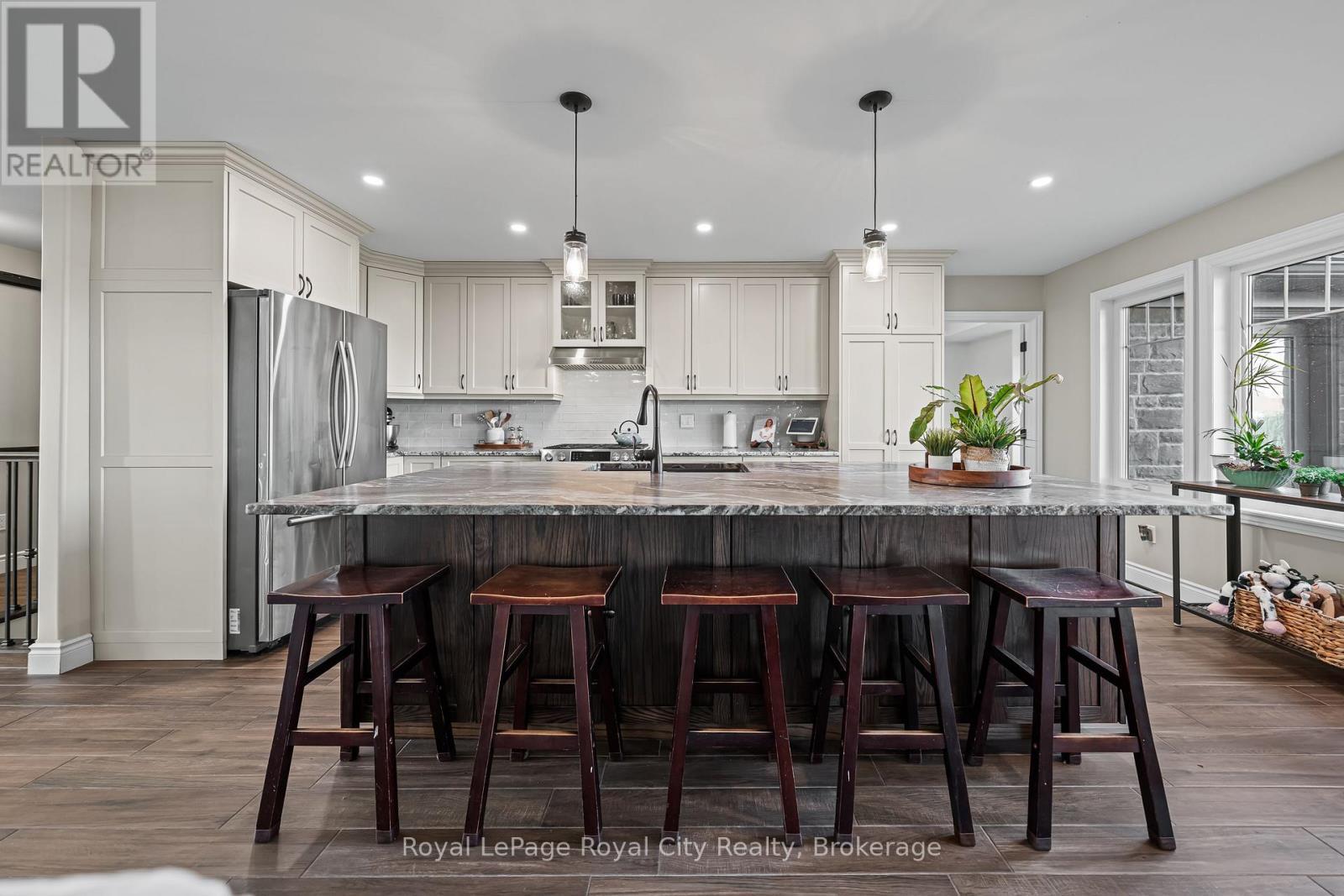 












103 MARSHALL HEIGHTS ROAD

,
West Grey,




Ontario
N0G1R0

