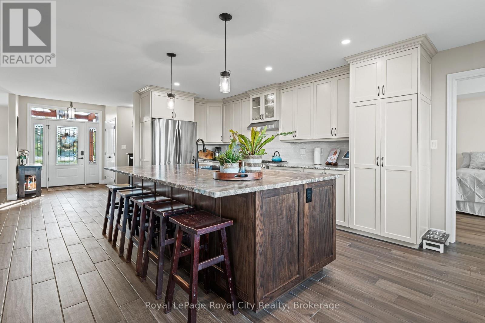 












103 MARSHALL HEIGHTS ROAD

,
West Grey,




Ontario
N0G1R0

