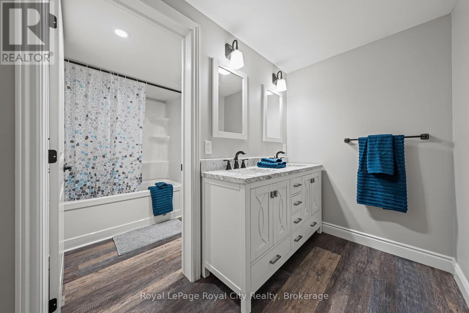 












103 MARSHALL HEIGHTS ROAD

,
West Grey,




Ontario
N0G1R0

