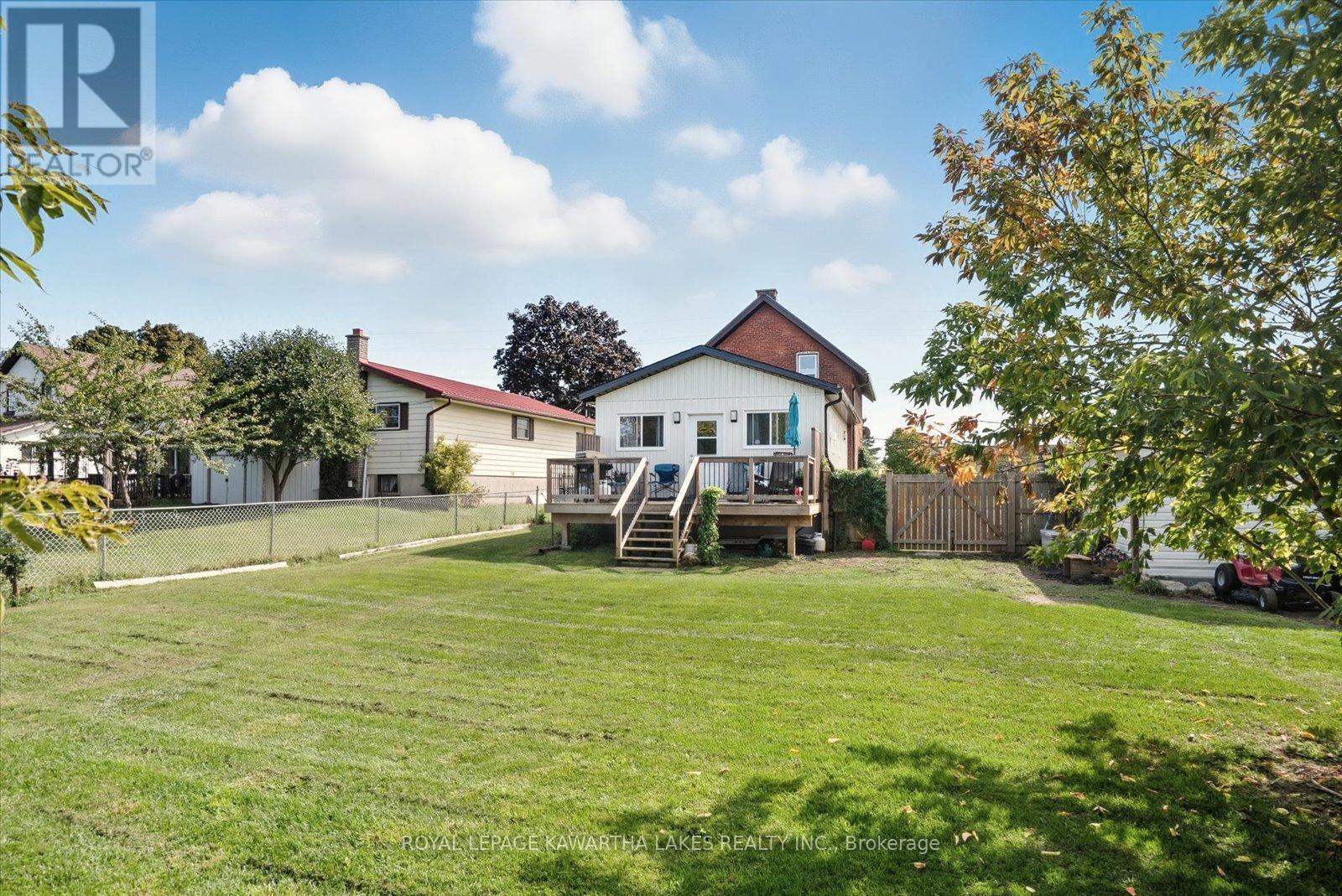 












18 MARY STREET W

,
Kawartha Lakes (Lindsay),




Ontario
K9V2N4

