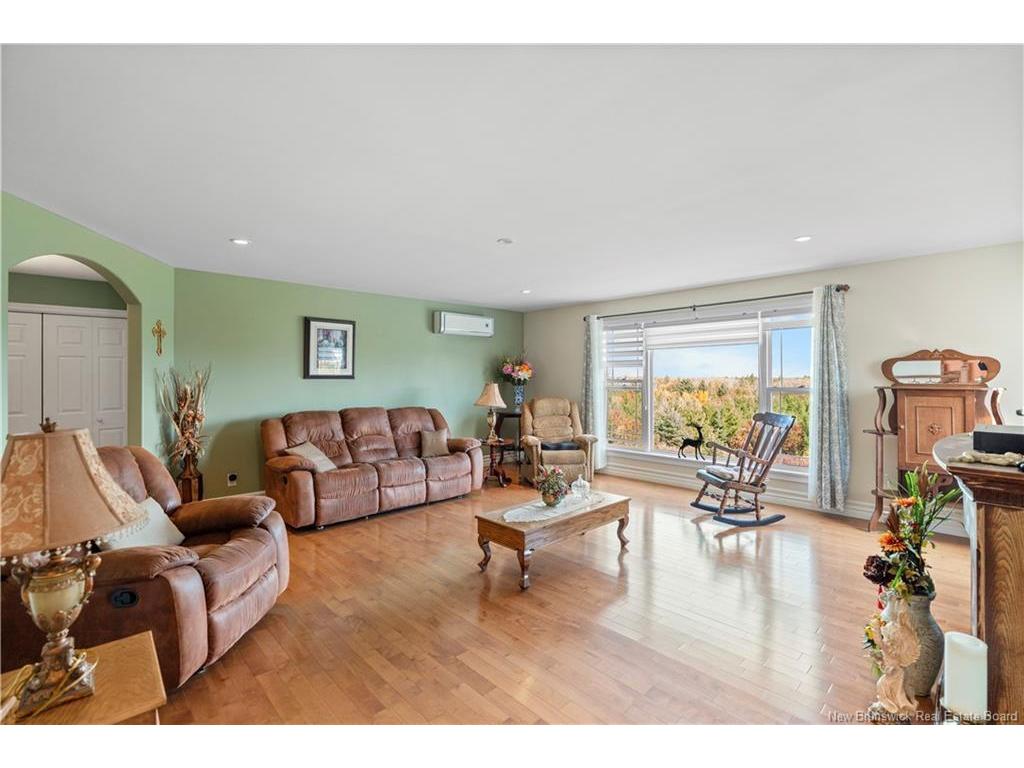 









104


Chemin Laplante

,
Laplante,




NB
E8J 1Z4

