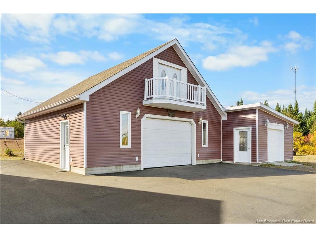 









104


Chemin Laplante

,
Laplante,




NB
E8J 1Z4

