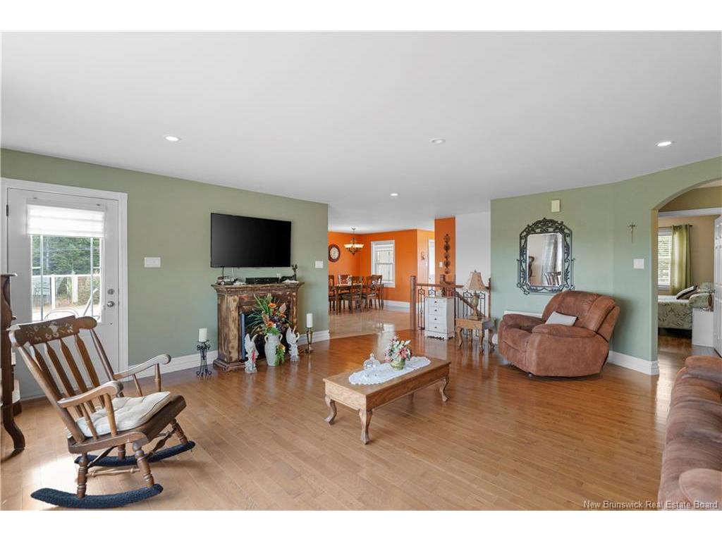 









104


Chemin Laplante

,
Laplante,




NB
E8J 1Z4

