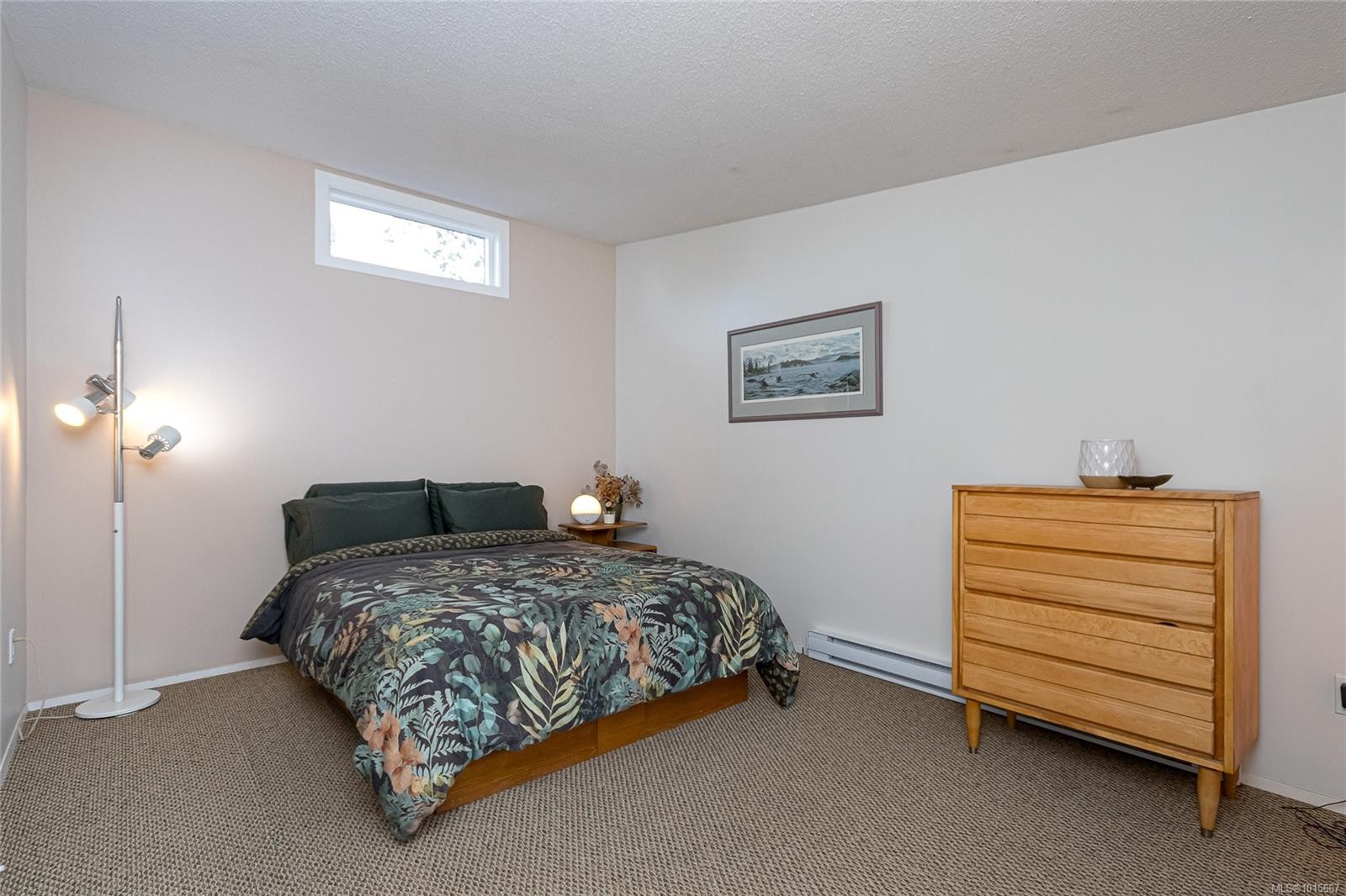 









2700


Hamilton

Rd,
Victoria,




BC
V8R 2Y4

