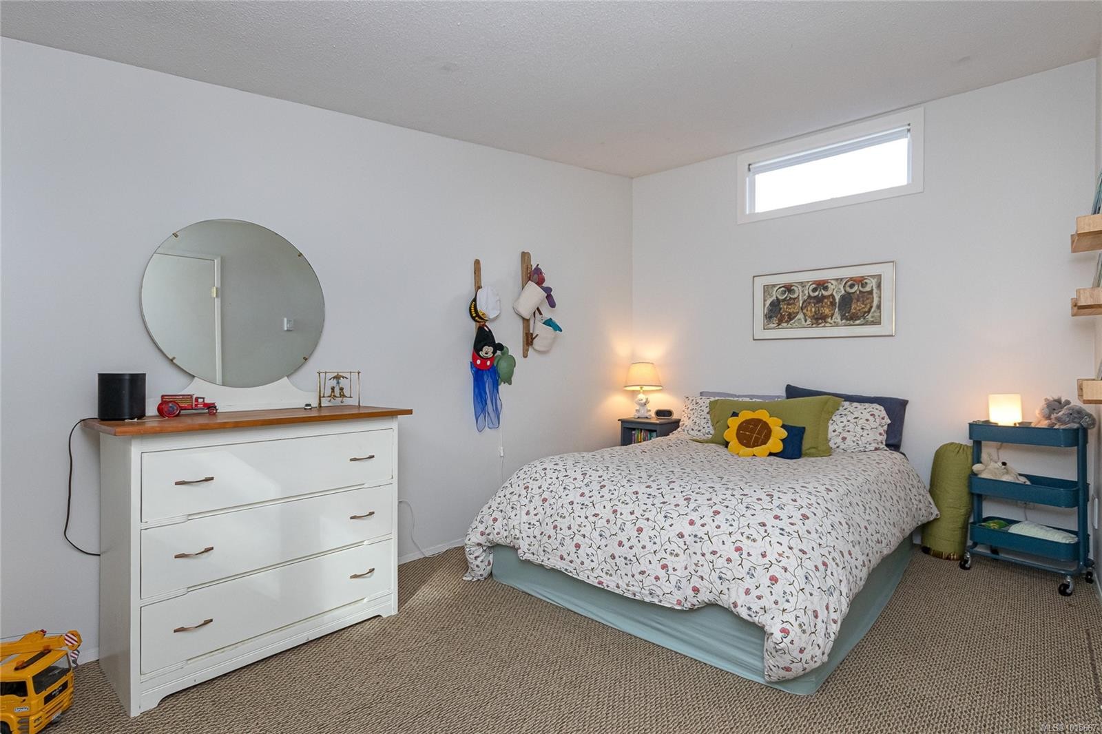 









2700


Hamilton

Rd,
Victoria,




BC
V8R 2Y4

