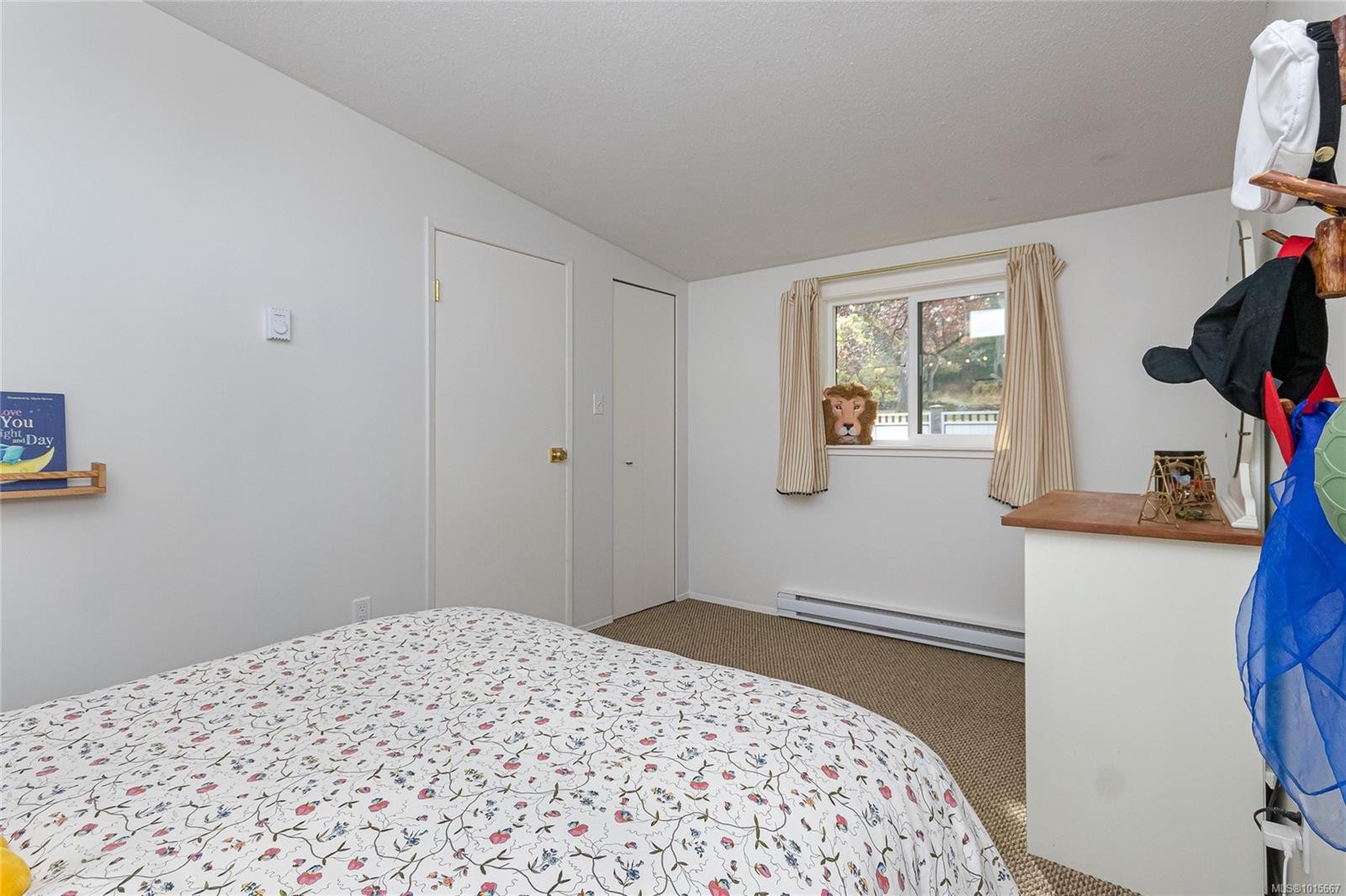 









2700


Hamilton

Rd,
Victoria,




BC
V8R 2Y4

