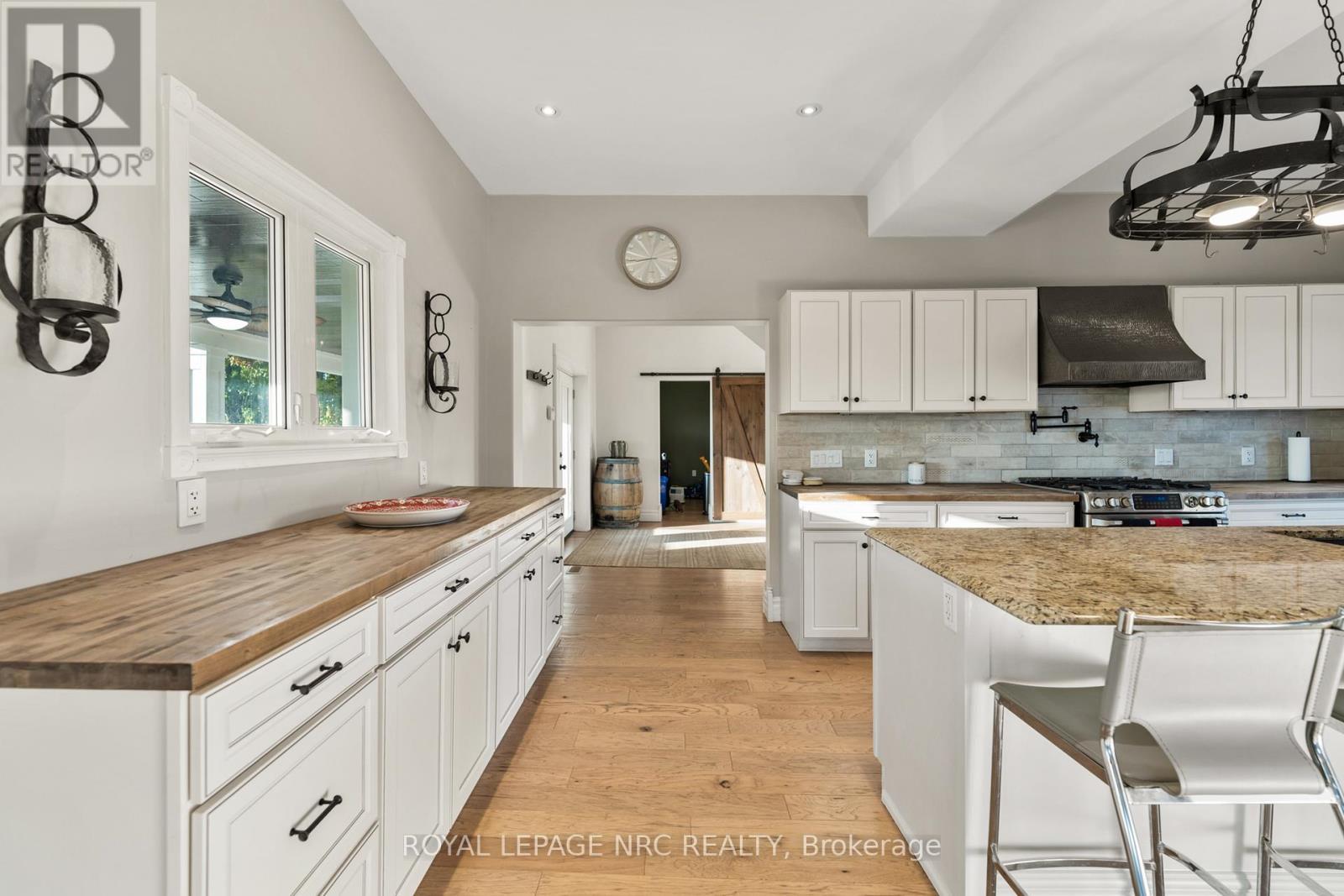 












4692 GILMORE ROAD

,
Fort Erie (Mulgrave),




Ontario
L0S1N0

