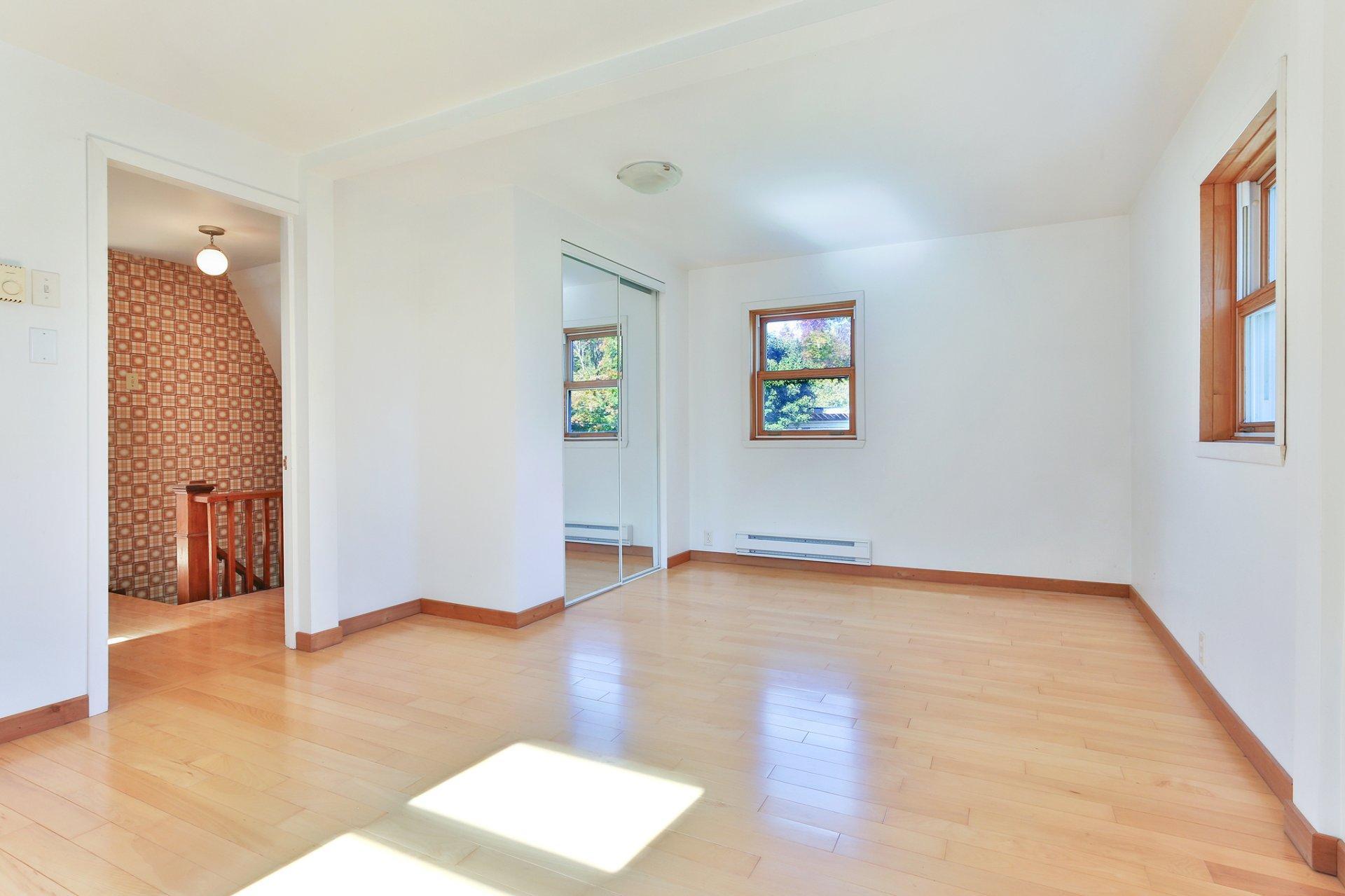 









14

 - 14B


Rue Élisabeth

,
Bedford - Ville,




QC
J0J1A0

