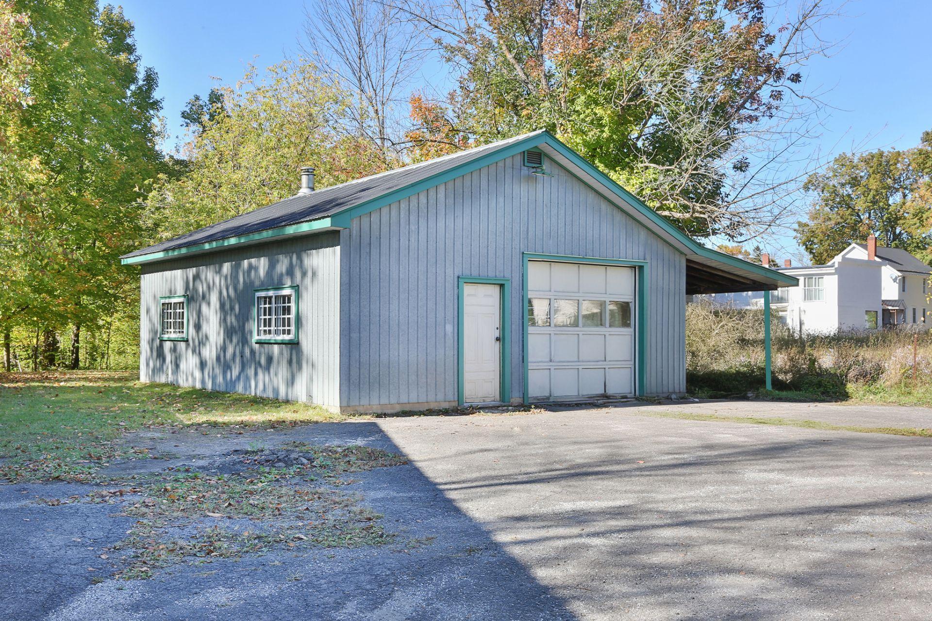 









14

 - 14B


Rue Élisabeth

,
Bedford - Ville,




QC
J0J1A0

