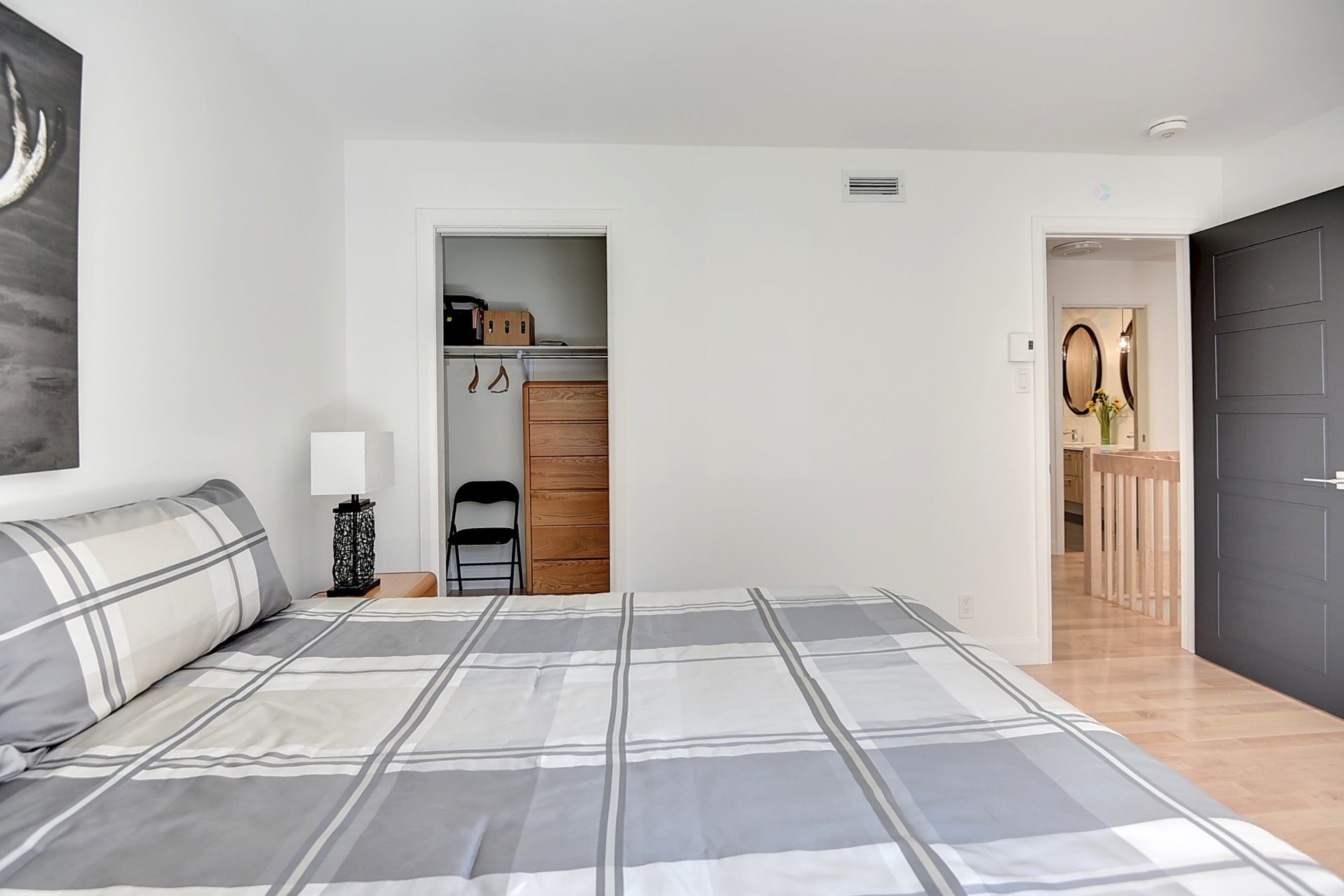









172


Ch. du Domaine

,
Saint-Michel-des-Saints,




QC
J0K3B0

