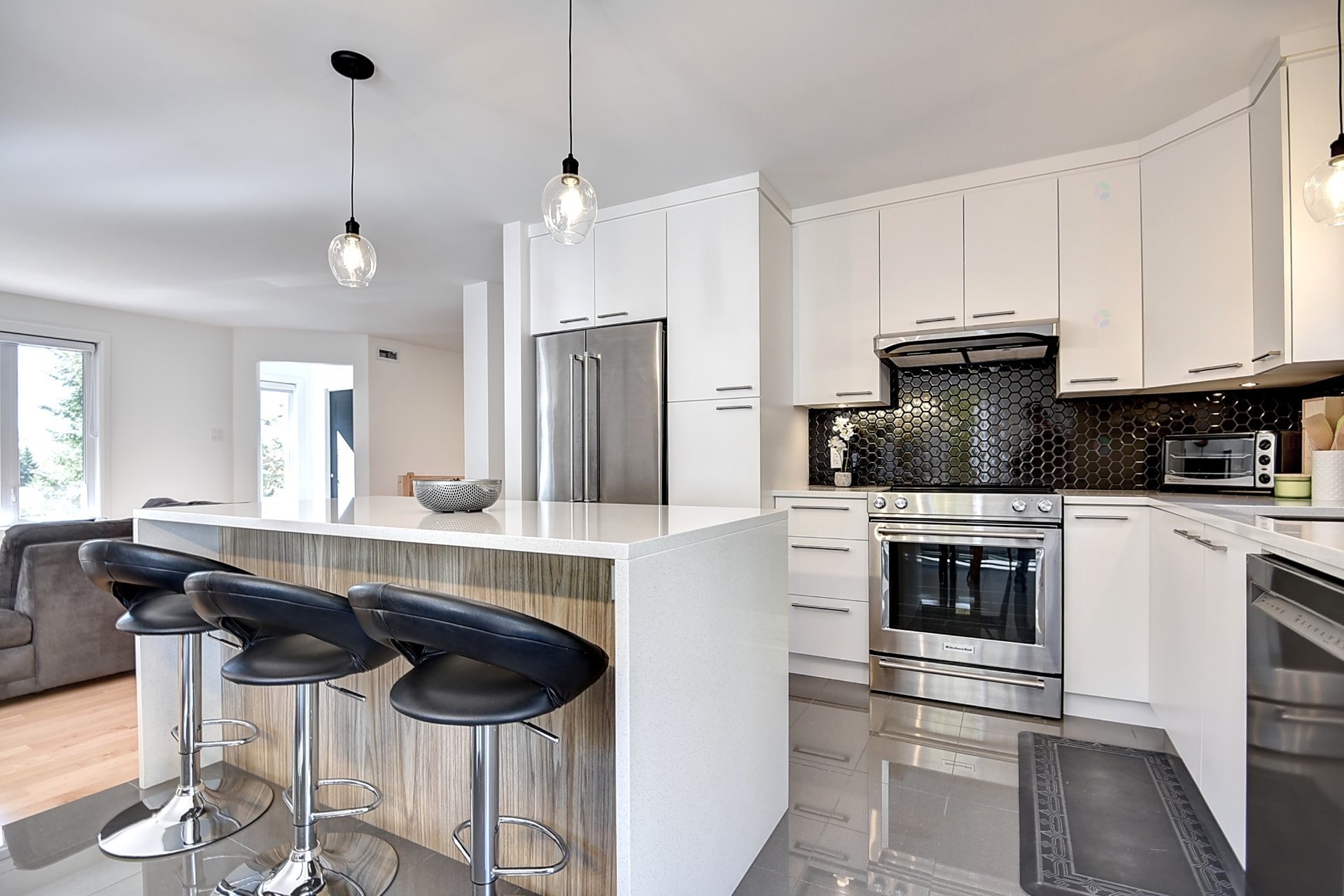 









172


Ch. du Domaine

,
Saint-Michel-des-Saints,




QC
J0K3B0

