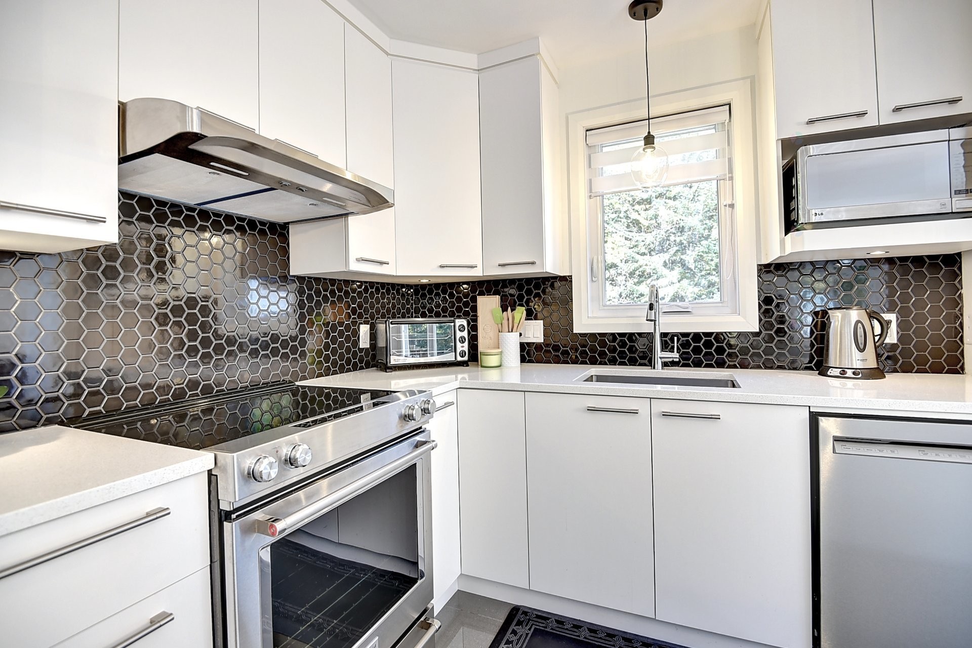 









172


Ch. du Domaine

,
Saint-Michel-des-Saints,




QC
J0K3B0


