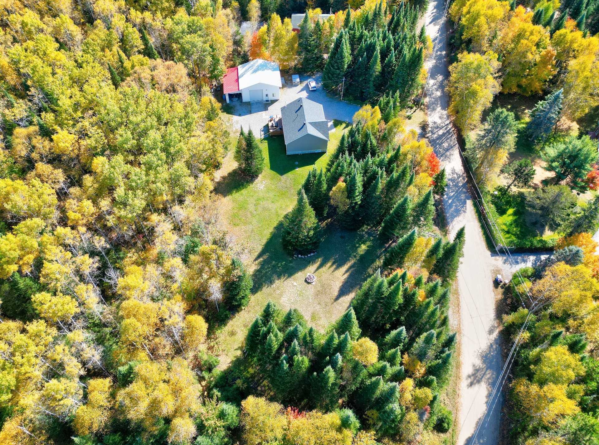 









172


Ch. du Domaine

,
Saint-Michel-des-Saints,




QC
J0K3B0

