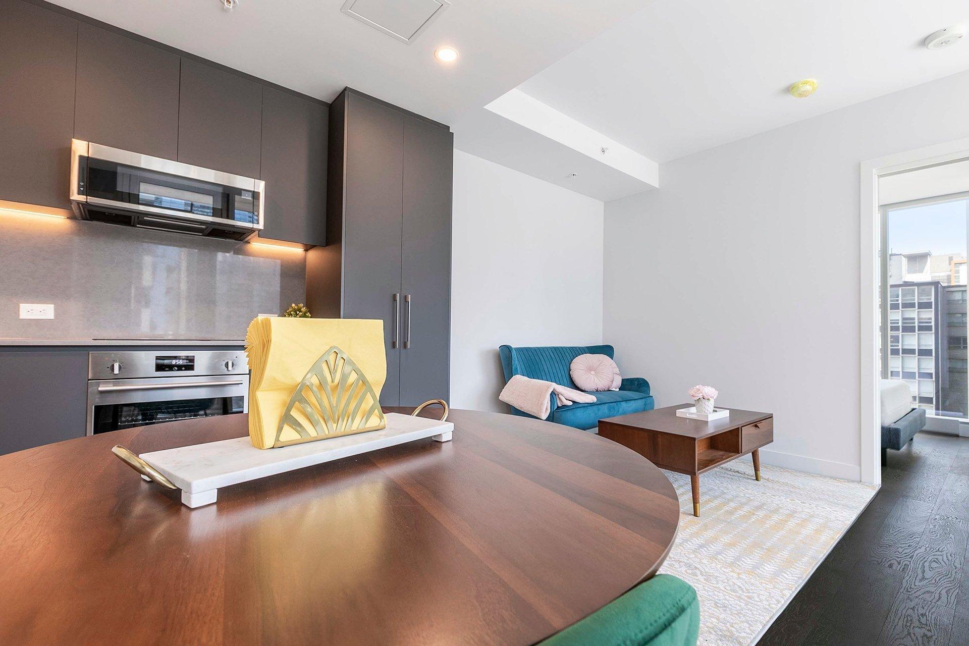 









1500


Boul. René-Lévesque O.

, 1514,
Montréal (Ville-Marie),




QC
H3H1P8

