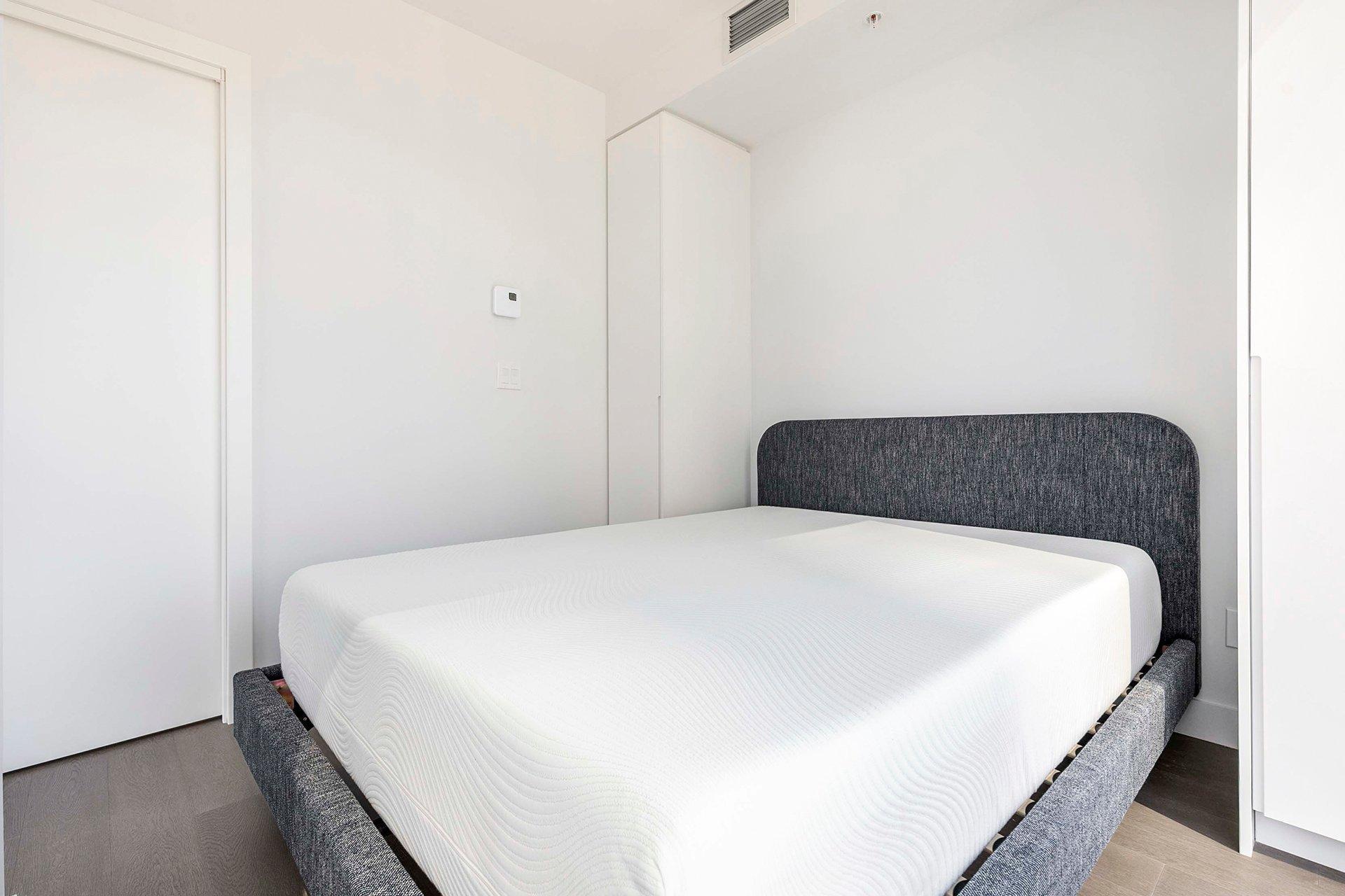 









1500


Boul. René-Lévesque O.

, 1514,
Montréal (Ville-Marie),




QC
H3H1P8

