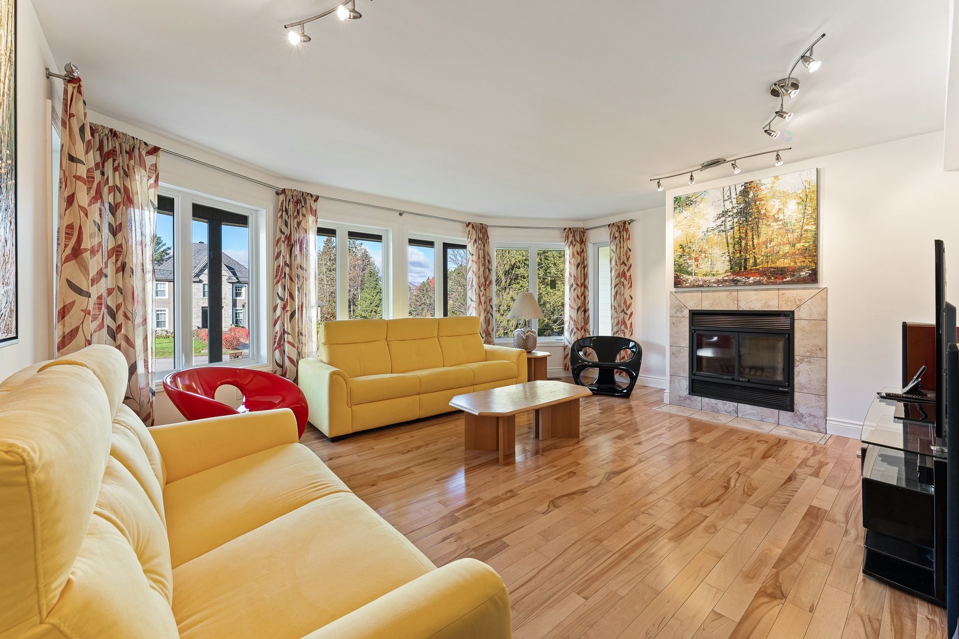 









34


Rue des Tangaras

,
Orford,




QC
J1X0B9

