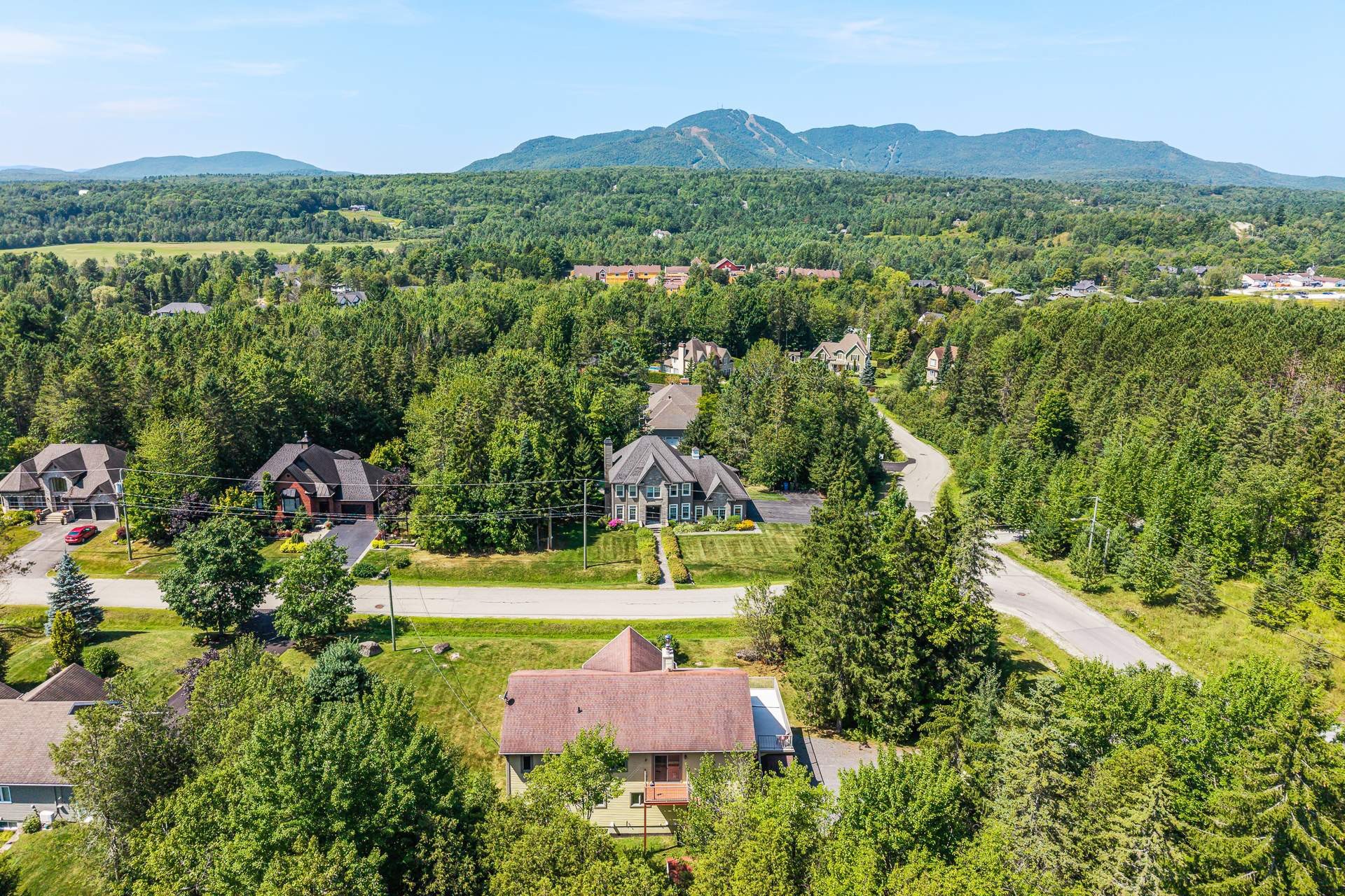 









34


Rue des Tangaras

,
Orford,




QC
J1X0B9

