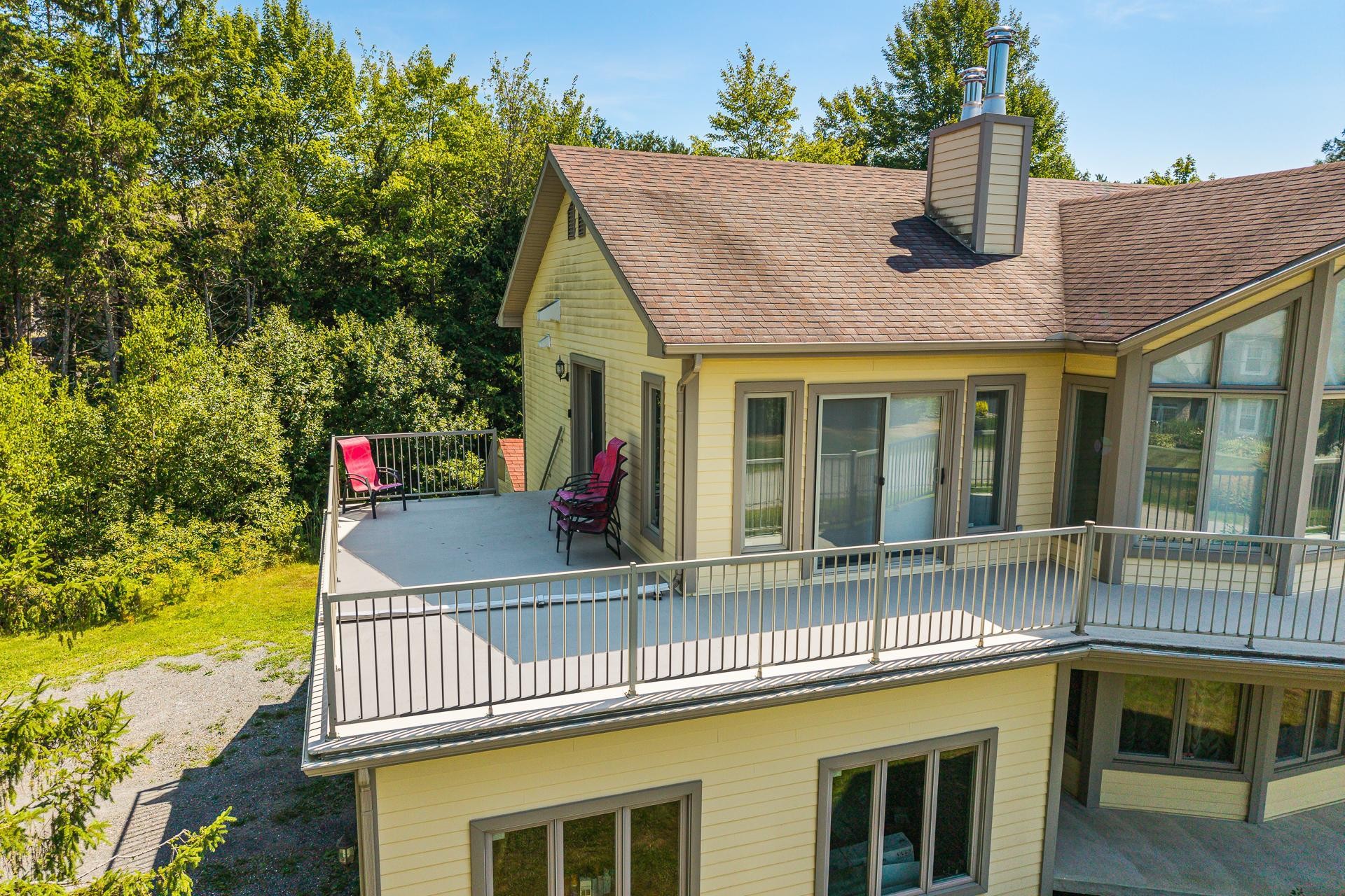 









34


Rue des Tangaras

,
Orford,




QC
J1X0B9

